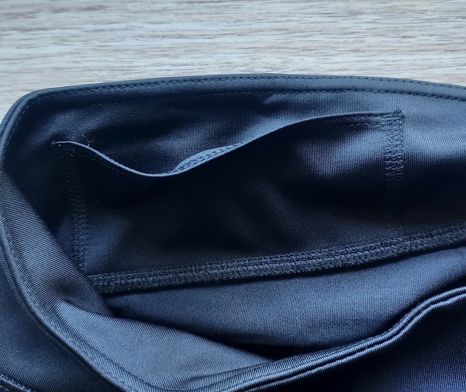 NWT Adidas Activewear Tights Pants Spell Out Inside Pocket Black Women Sz.L $50 - Thumbnail 8