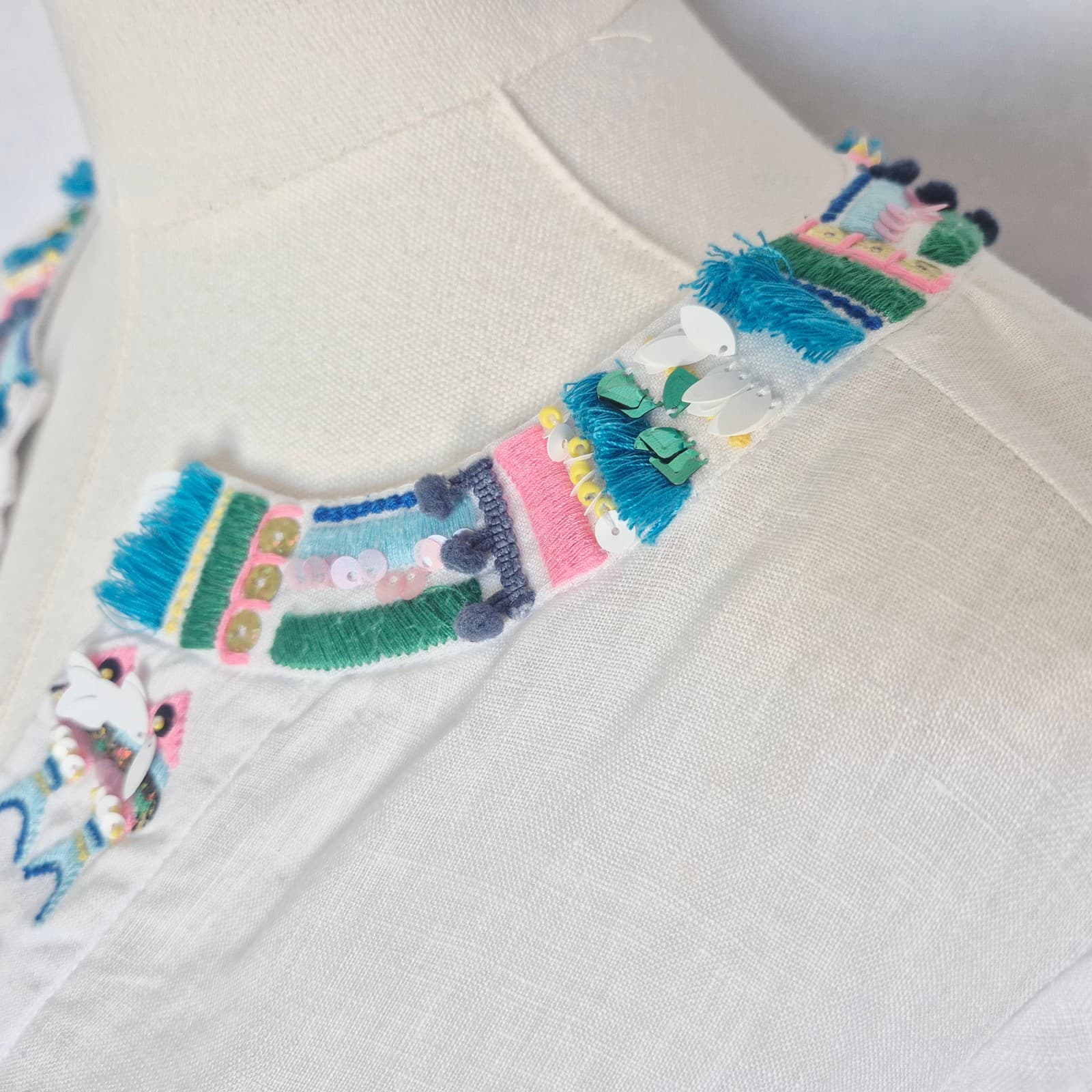 Talbots 100% Linen Fish Embroidered Beaded Tunic Blouse Bell Sleeve White Sz.MP - Thumbnail 9
