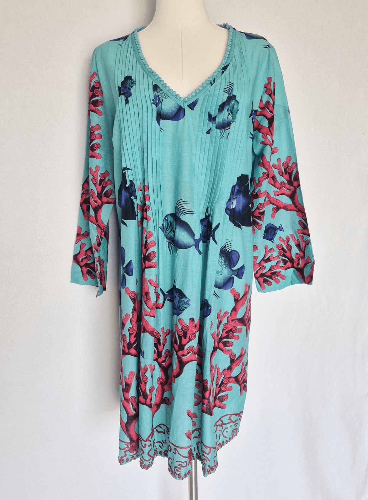 Soft Surroundings Seychelles Coral Embellished Coral-Fish Tunic Blouse Blue Sz.M - Thumbnail 6