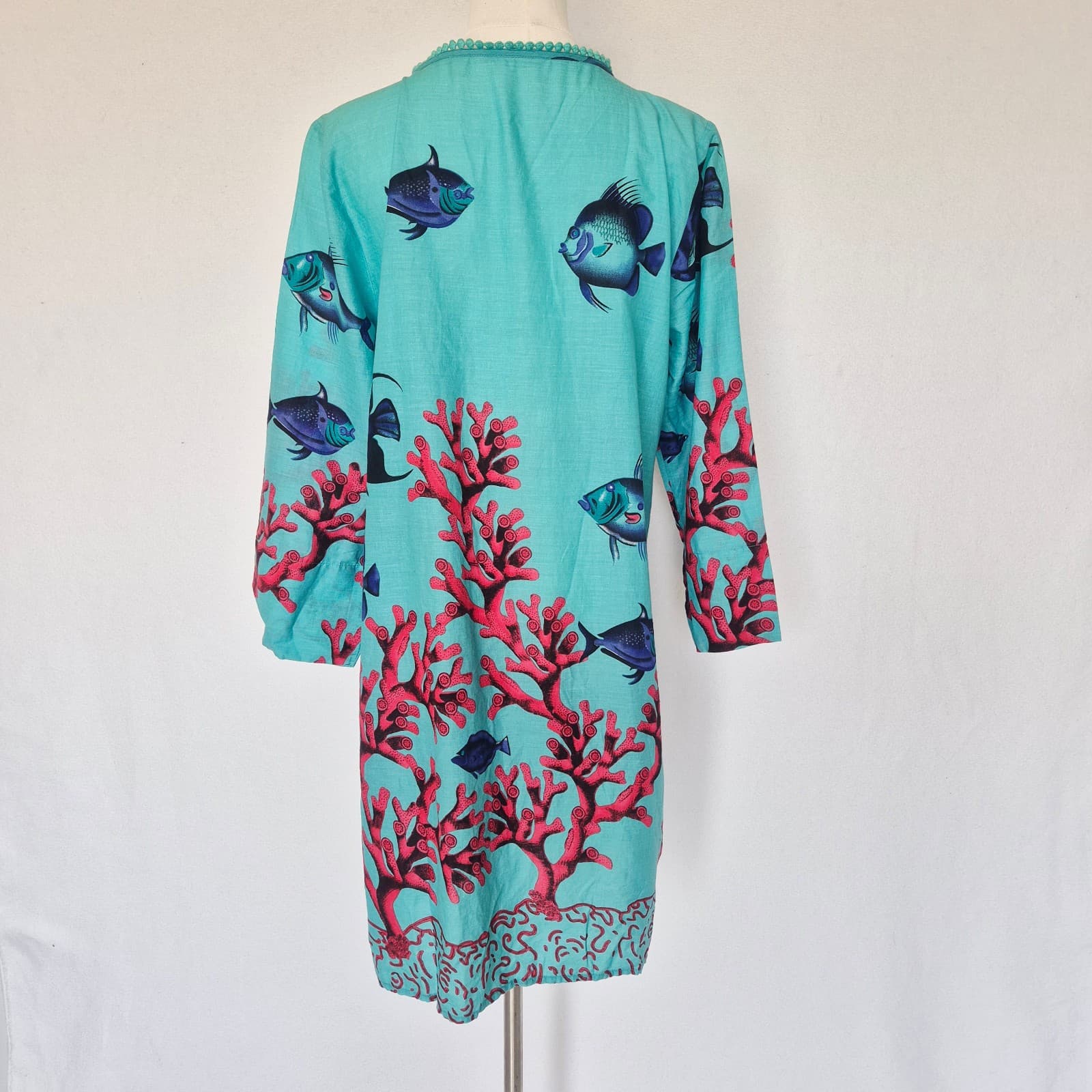 Soft Surroundings Seychelles Coral Embellished Coral-Fish Tunic Blouse Blue Sz.M - Thumbnail 8