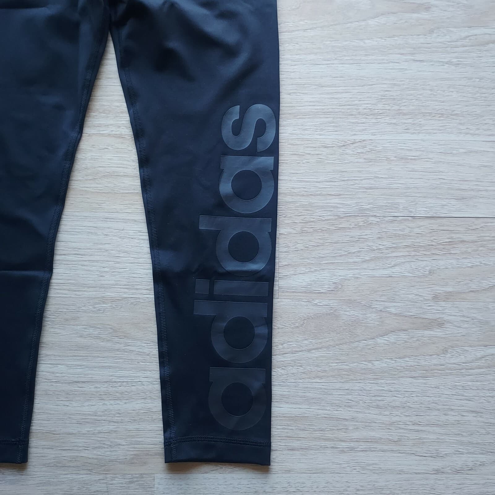 NWT Adidas Activewear Tights Pants Spell Out Inside Pocket Black Women Sz.L $50 - Thumbnail 3