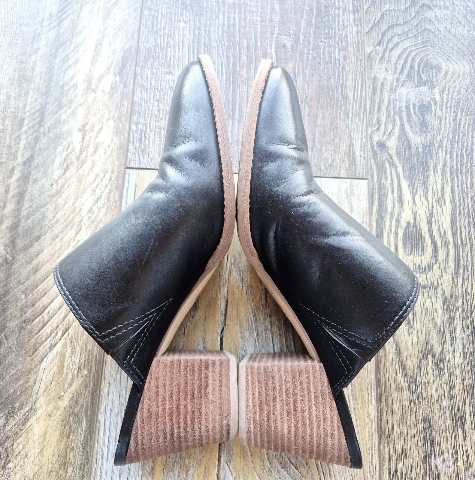 Madewell Harper Black Leather Mules 3" Stacked Heels Cushioned Women's 8.5 J8560 - Thumbnail 10