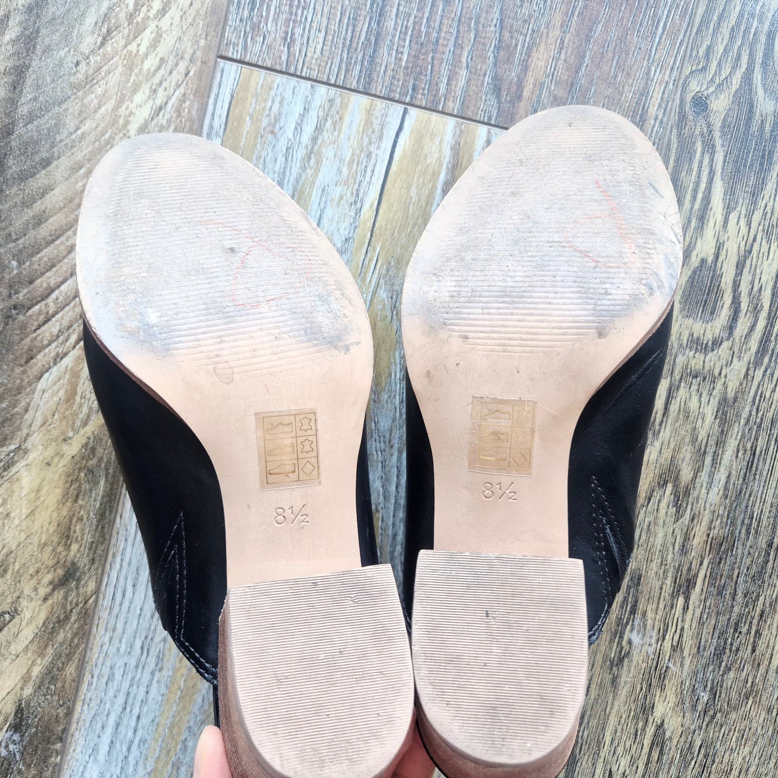 Madewell Harper Black Leather Mules 3" Stacked Heels Cushioned Women's 8.5 J8560 - Thumbnail 11