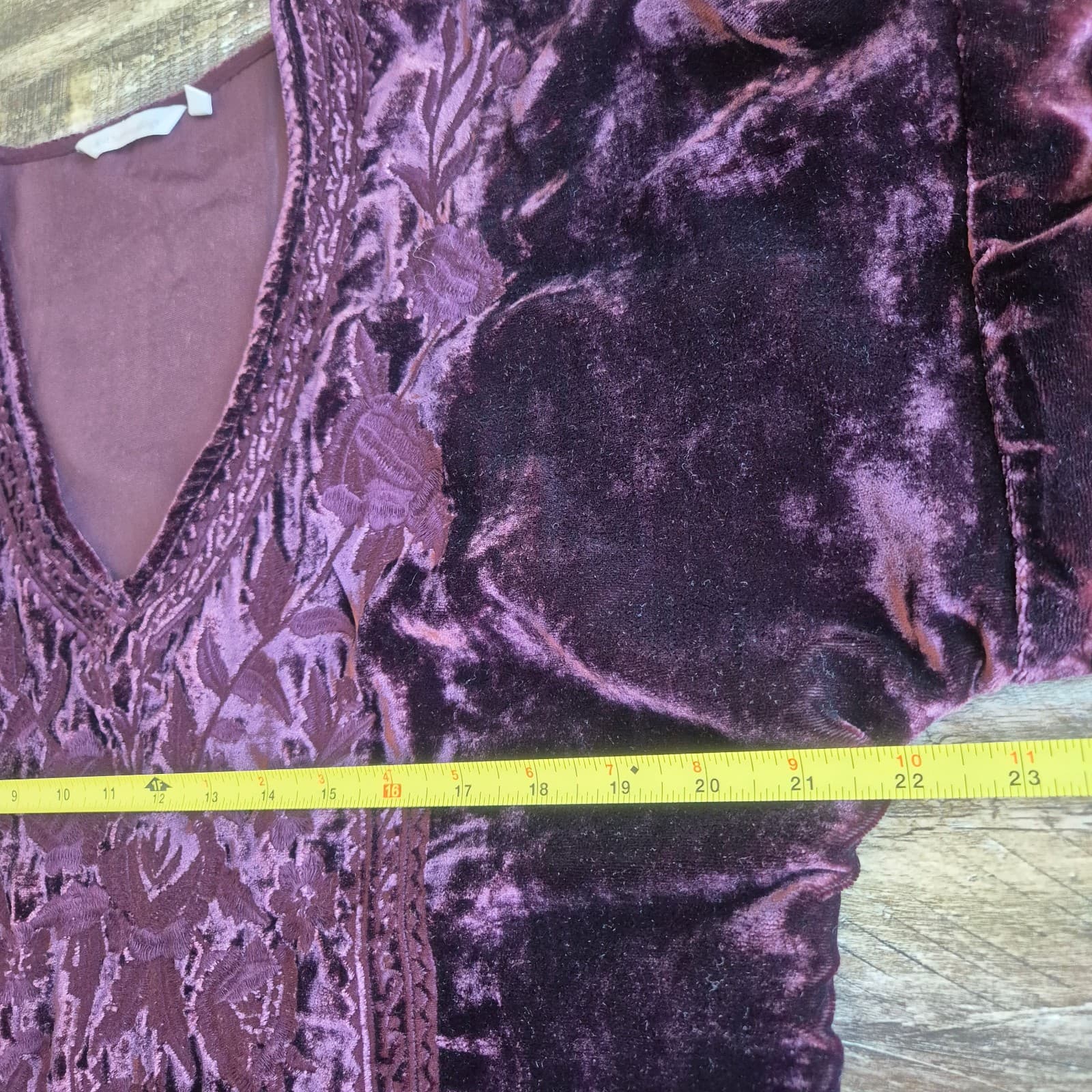 Soft Surroundings Floral Embroidered Velvet Tunic Blouse Pocket Burgundy Size M - Thumbnail 10