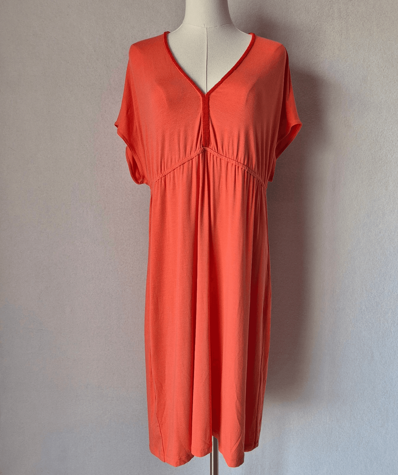 Tommy Bahama Beaded Neck-Line Beach Resort Midi Dress Stretch Jersey Orange Sz.L - Thumbnail 2