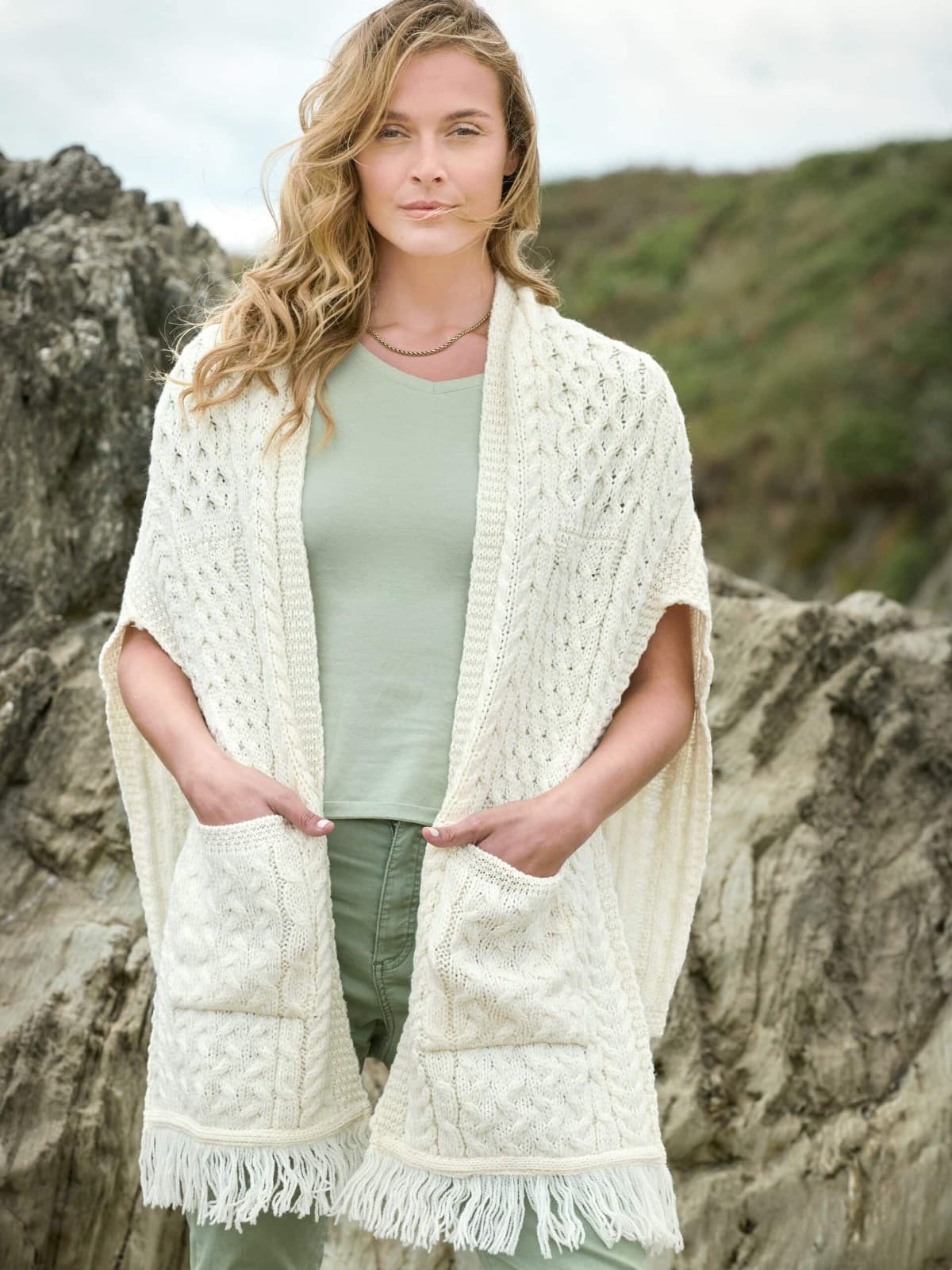 Aran Woollen Mills Ireland Shannon Throwover Merino Wool Cable Knit Wrap Pocket - Thumbnail 10