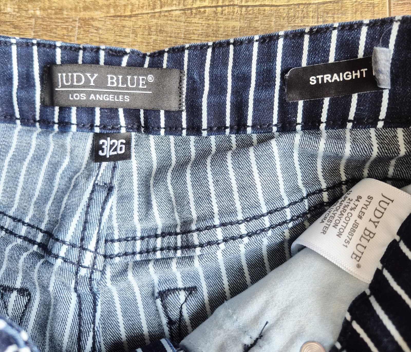 JUDY BLUE High Waist Tummy Control Blue White Striped Straight Jeans Womens 3/26 - Thumbnail 11