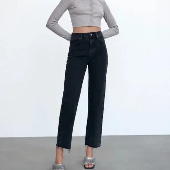 EUC ZARA High Waist Straight Leg Jeans 5-Pockets Raw Hem Dark Wash Blue Sz.2 - Thumbnail 2