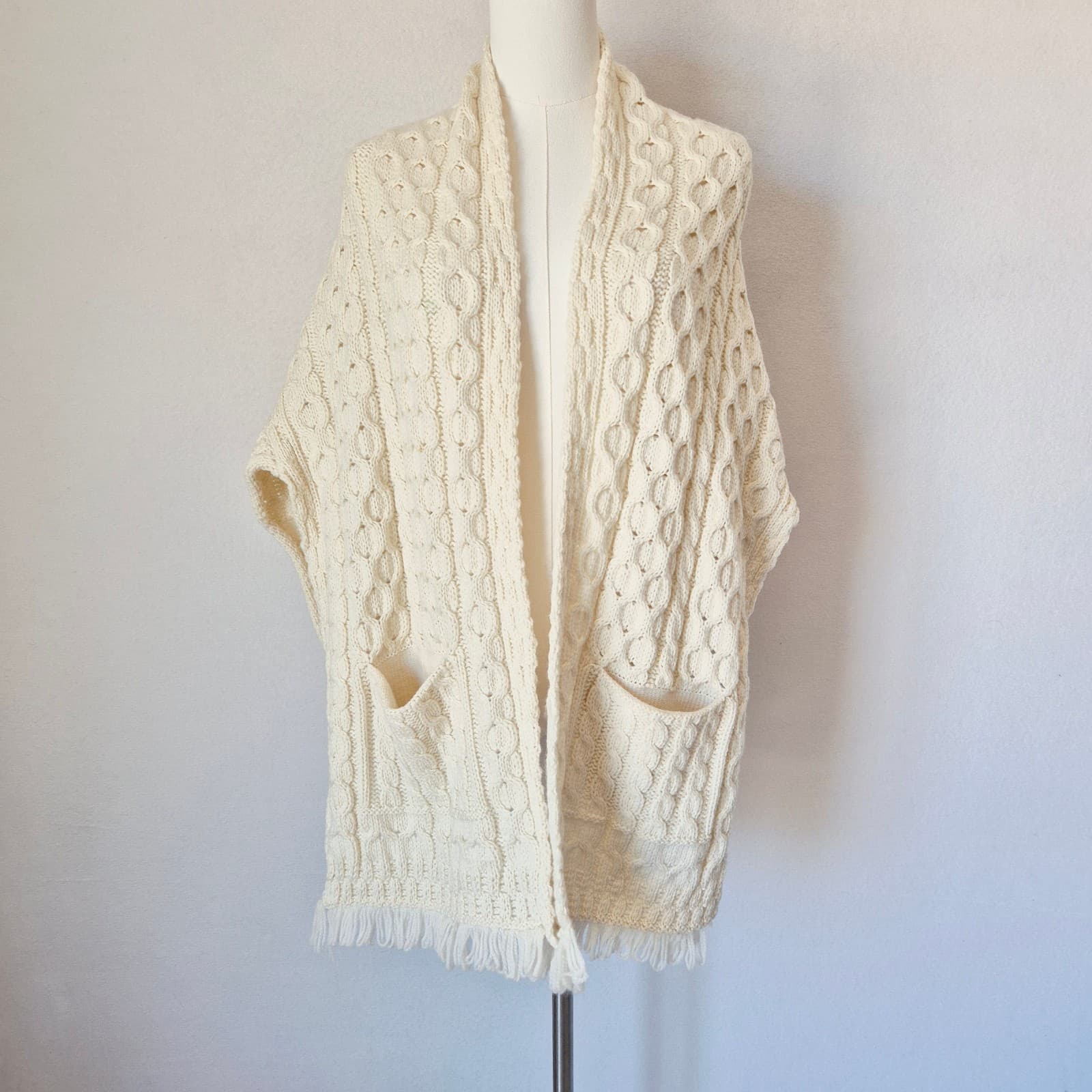 Aran Woollen Mills Ireland Shannon Throwover Merino Wool Cable Knit Wrap Pocket - Thumbnail 3