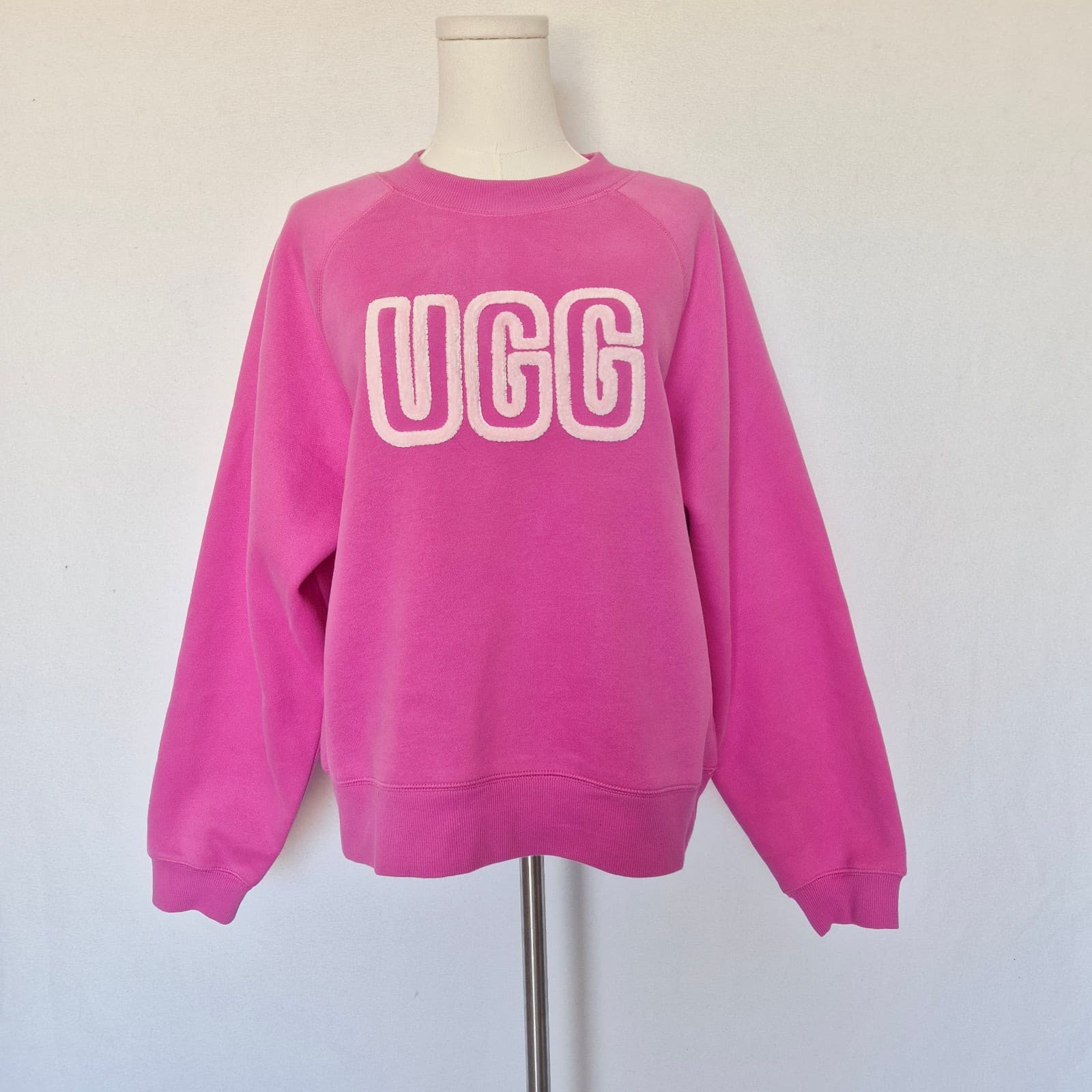 NWoT UGG Logo Spell-Out Crew Neck Sweatshirt Relaxed Fleece Lined Pink Women's S - Thumbnail 3