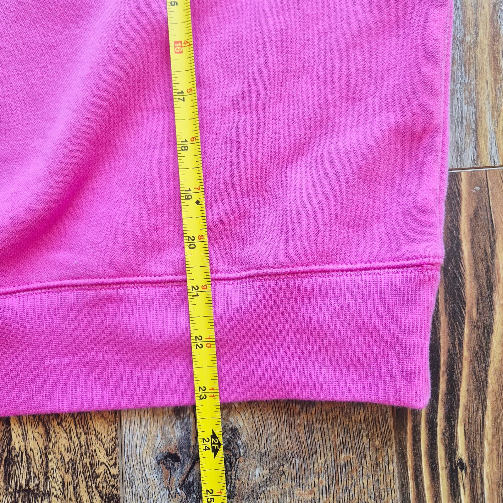 NWoT UGG Logo Spell-Out Crew Neck Sweatshirt Relaxed Fleece Lined Pink Women's S - Thumbnail 17