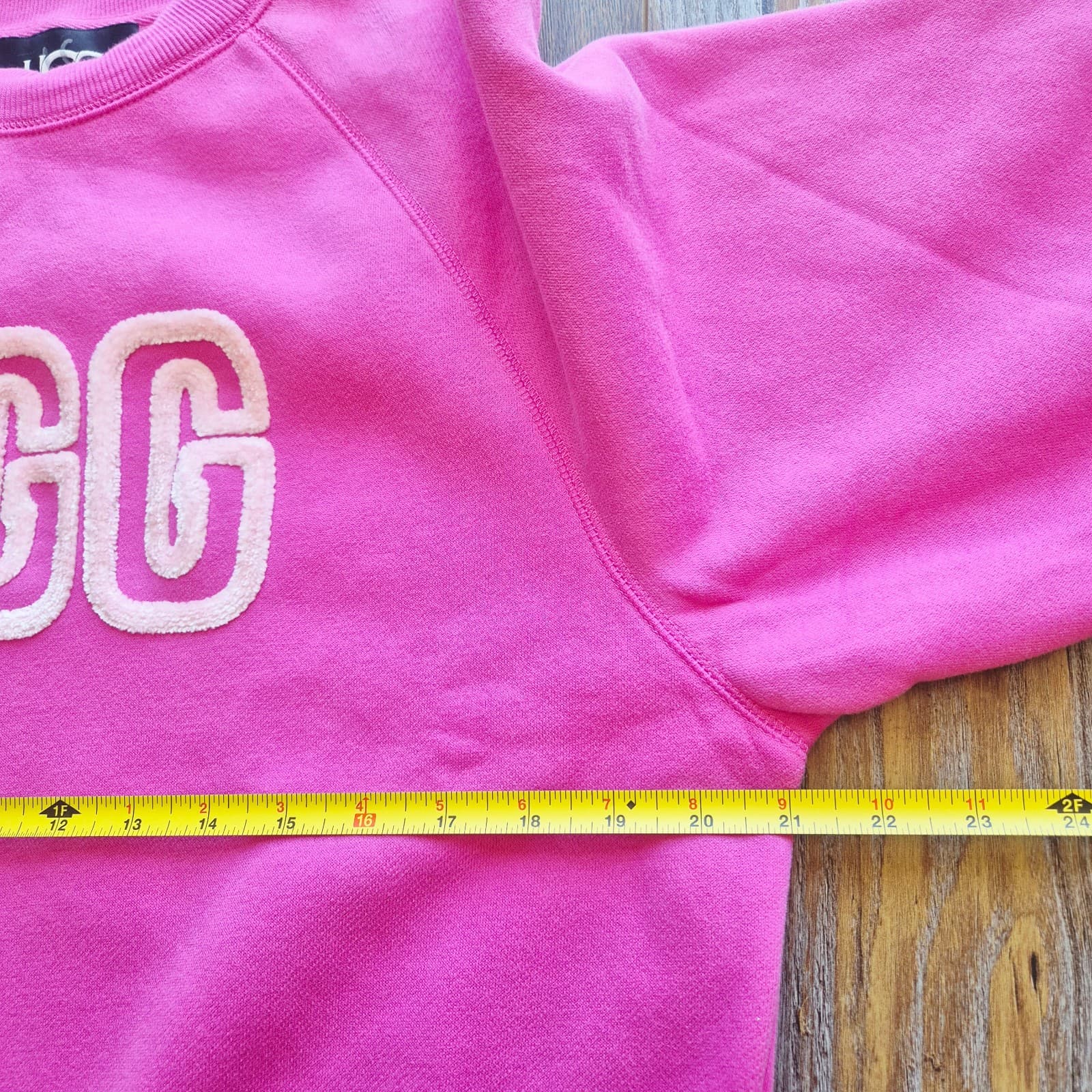 NWoT UGG Logo Spell-Out Crew Neck Sweatshirt Relaxed Fleece Lined Pink Women's S - Thumbnail 16