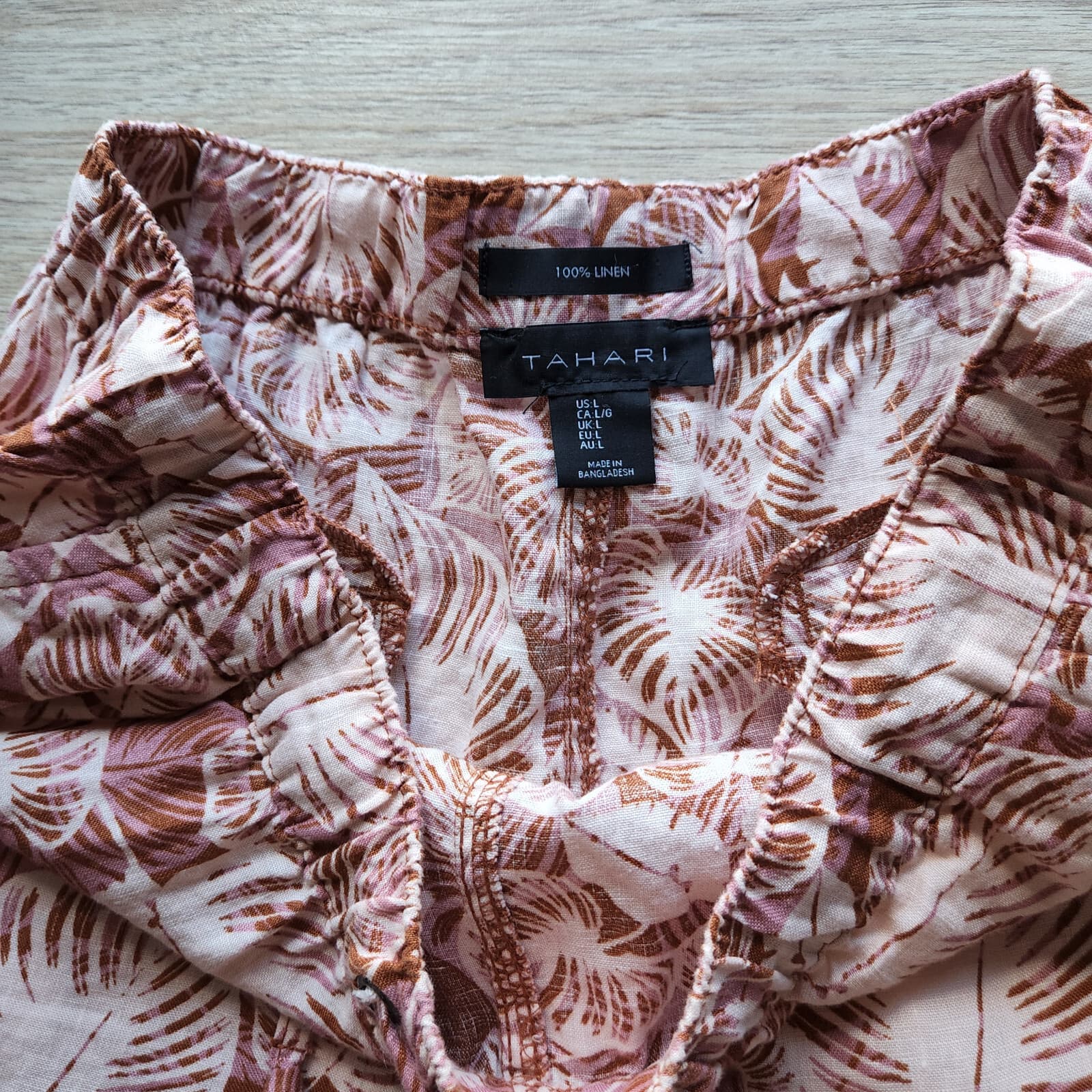 NWT Tahari 100% Linen Tropical Leaf Printed Shorts Drawstring Pocket Brown Sz.L - Thumbnail 3