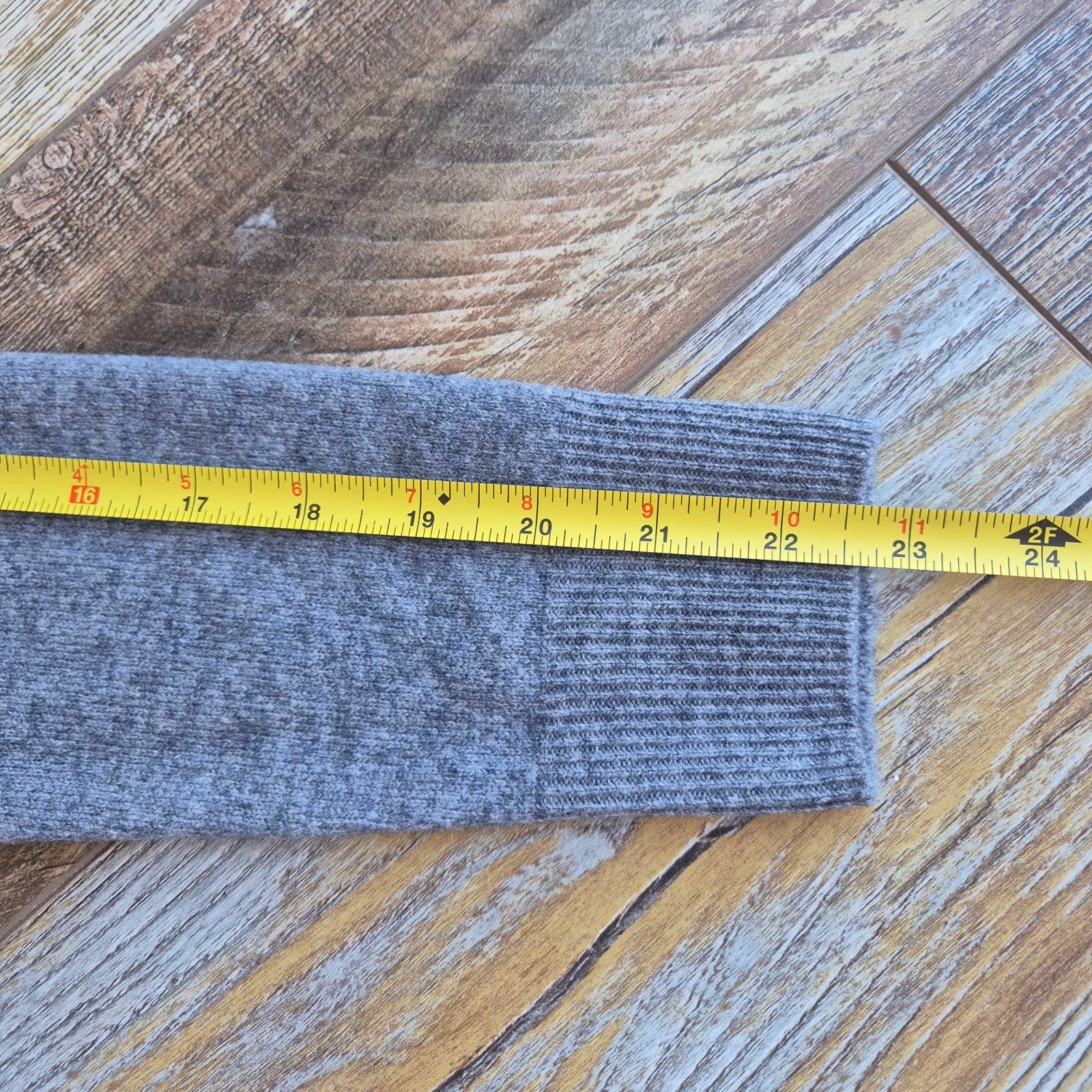 NWT Chanyarn 100% Superfine Merino Wool Turtleneck Sweater Grey Women's Small - Thumbnail 9