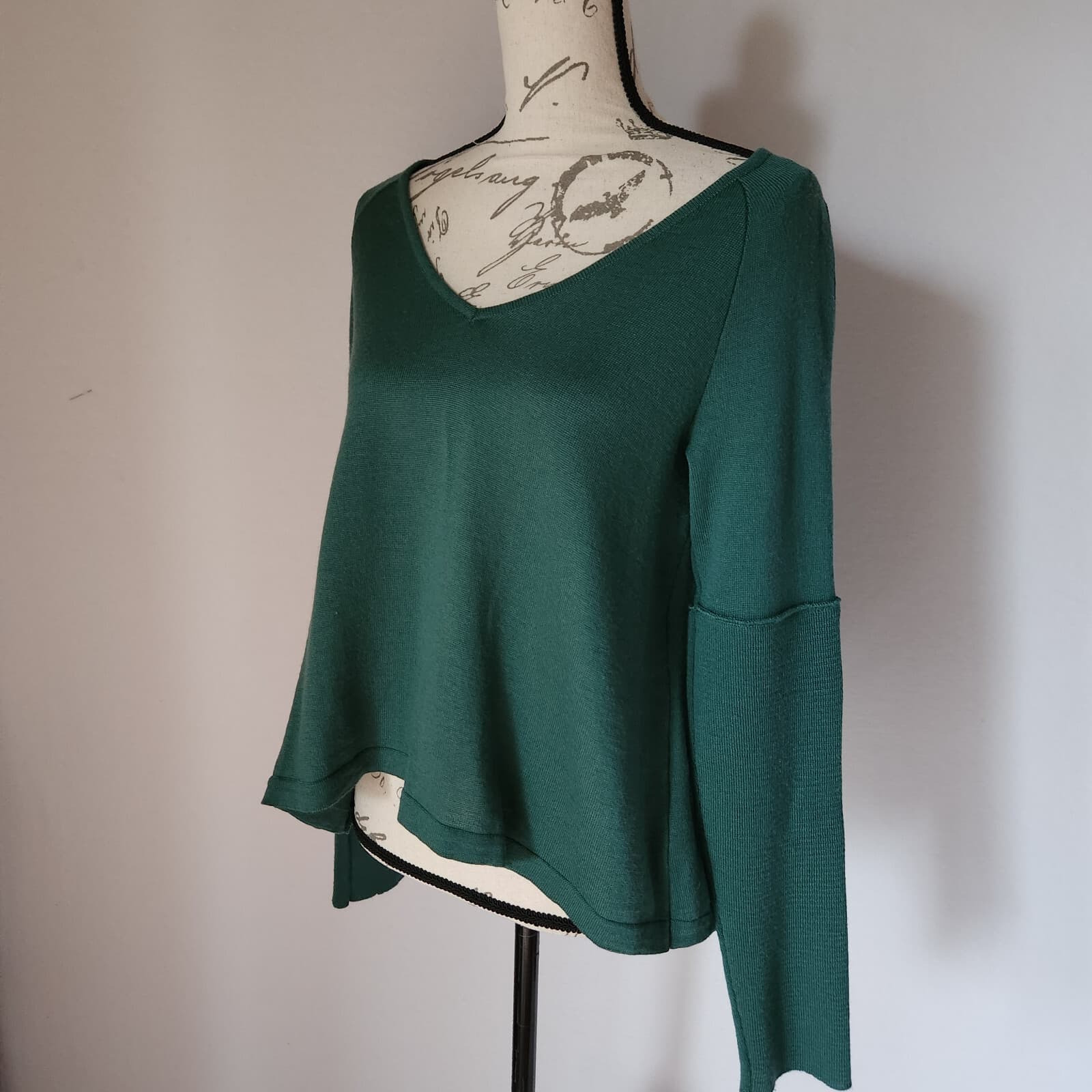 Laviniaturra Made in Italy 100% Merino Wool Sweater V-Neck Green Women's 44 - Thumbnail 2