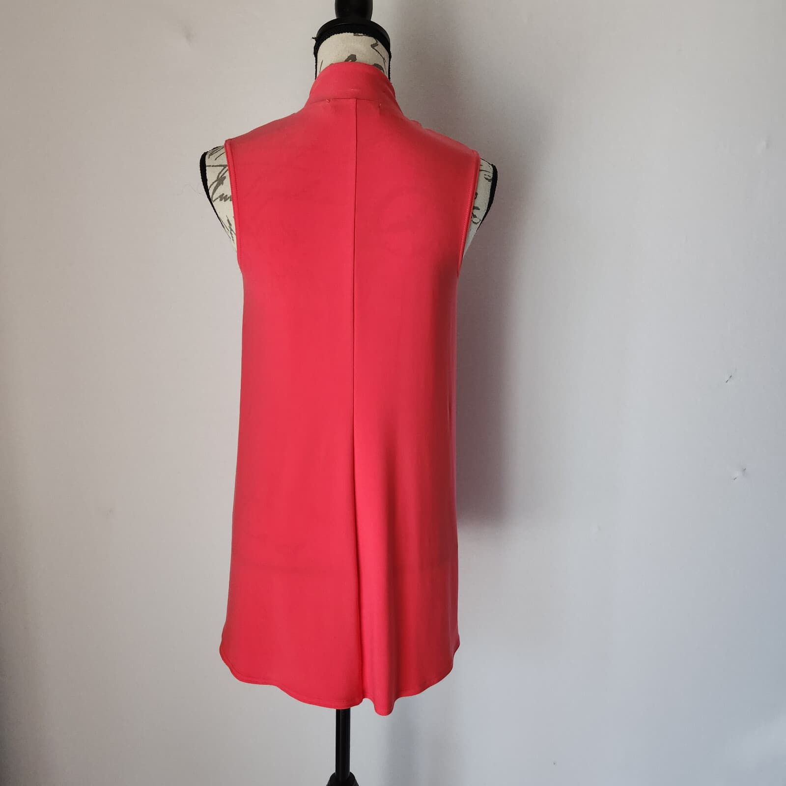 Sympli Lagenlook Hi-Low Top Key-Hole Sleeveless Mandarin Neck Knit Coral Women 6 - Thumbnail 4