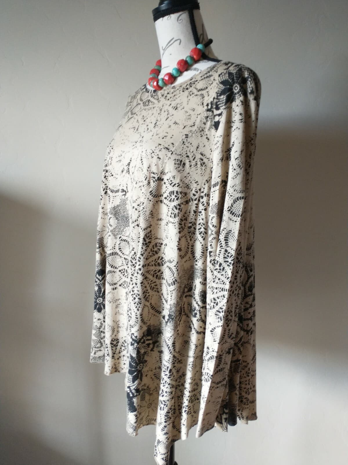 Peruvian Connection Knit Swing Top Long Sleeve Raw Hem Hi-lo Brown Oversize XS/S - Thumbnail 3