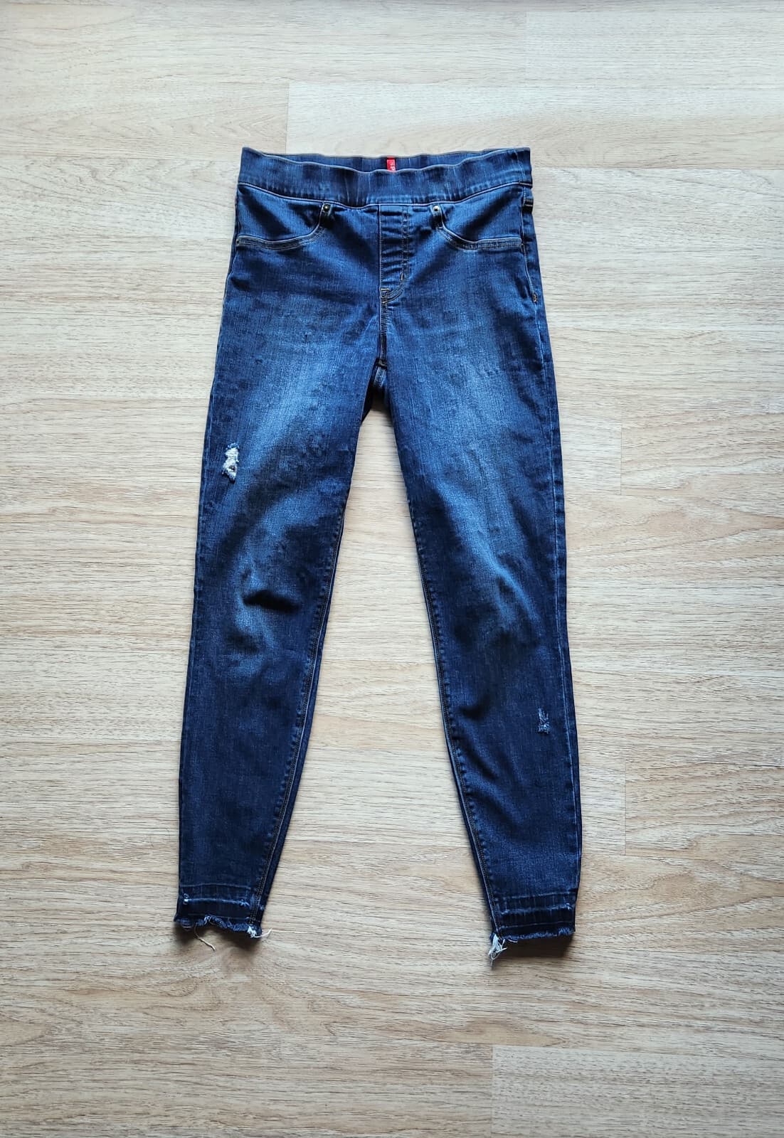 Spanx Distressed Ankle Skinny Jeans Pull-On Stretch Pocket Frayed Hem Women's S - Thumbnail 2