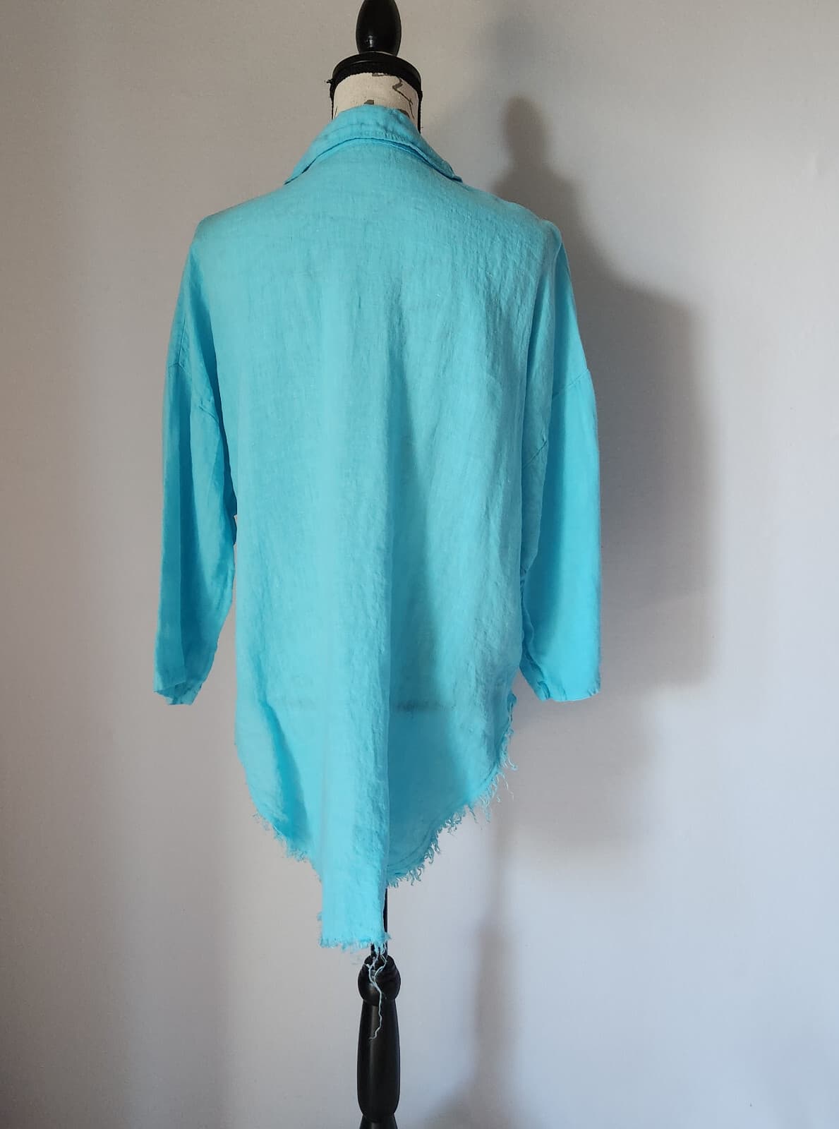Made in Italy Linen Tunic Button-Down Shirt 3/4 Sleeve Frayed Hem Blue Bust 50" - Thumbnail 4