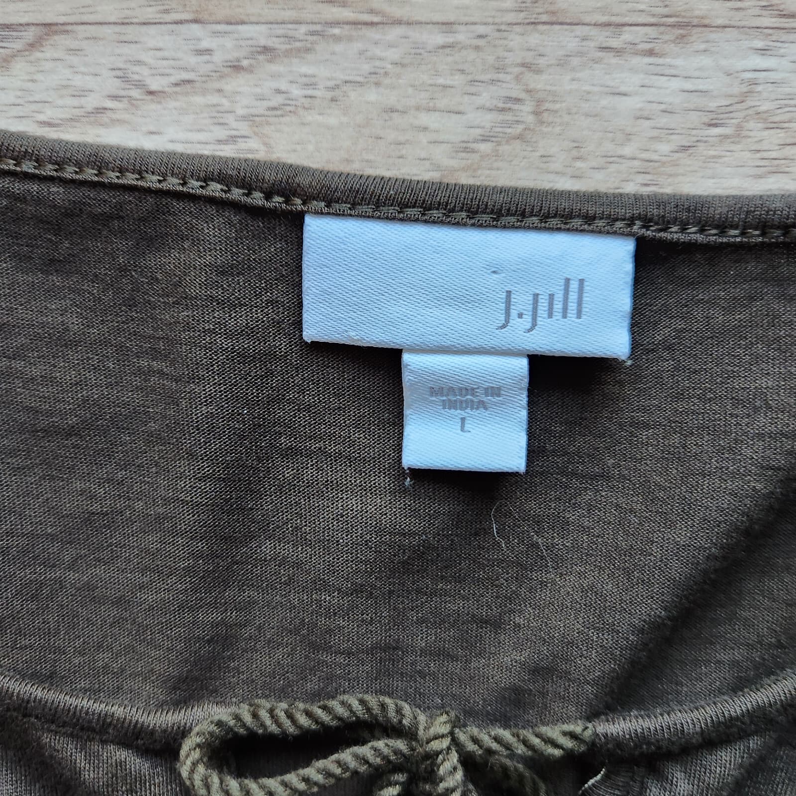 NWoT J.Jill Embroidered Peplum Boho Top Bell Sleeve Modal Blend Pine Green Sz.L - Thumbnail 9