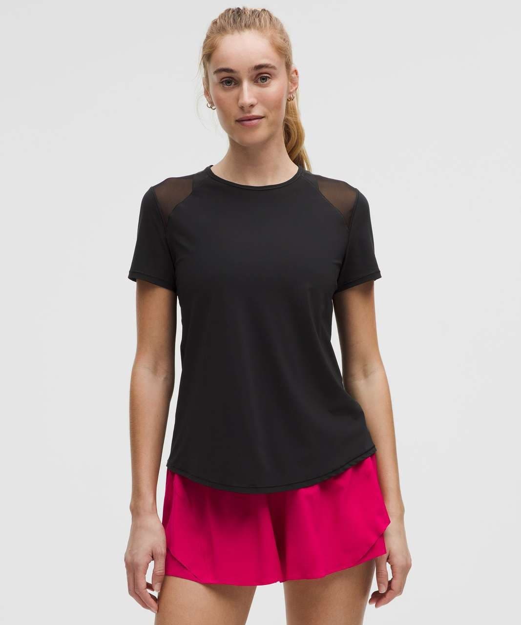 Lululemon Sculpt Short-Sleeve T-Shirt Lightweight Mesh Black Bust 41" (12-14) - Thumbnail 2