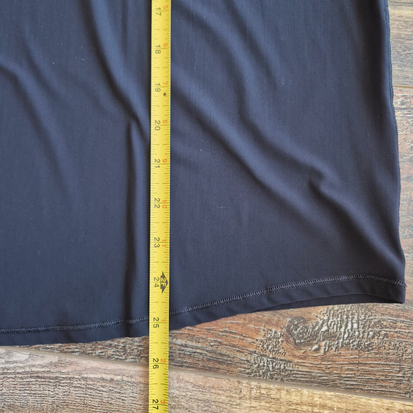Lululemon Sculpt Short-Sleeve T-Shirt Lightweight Mesh Black Bust 41" (12-14) - Thumbnail 11