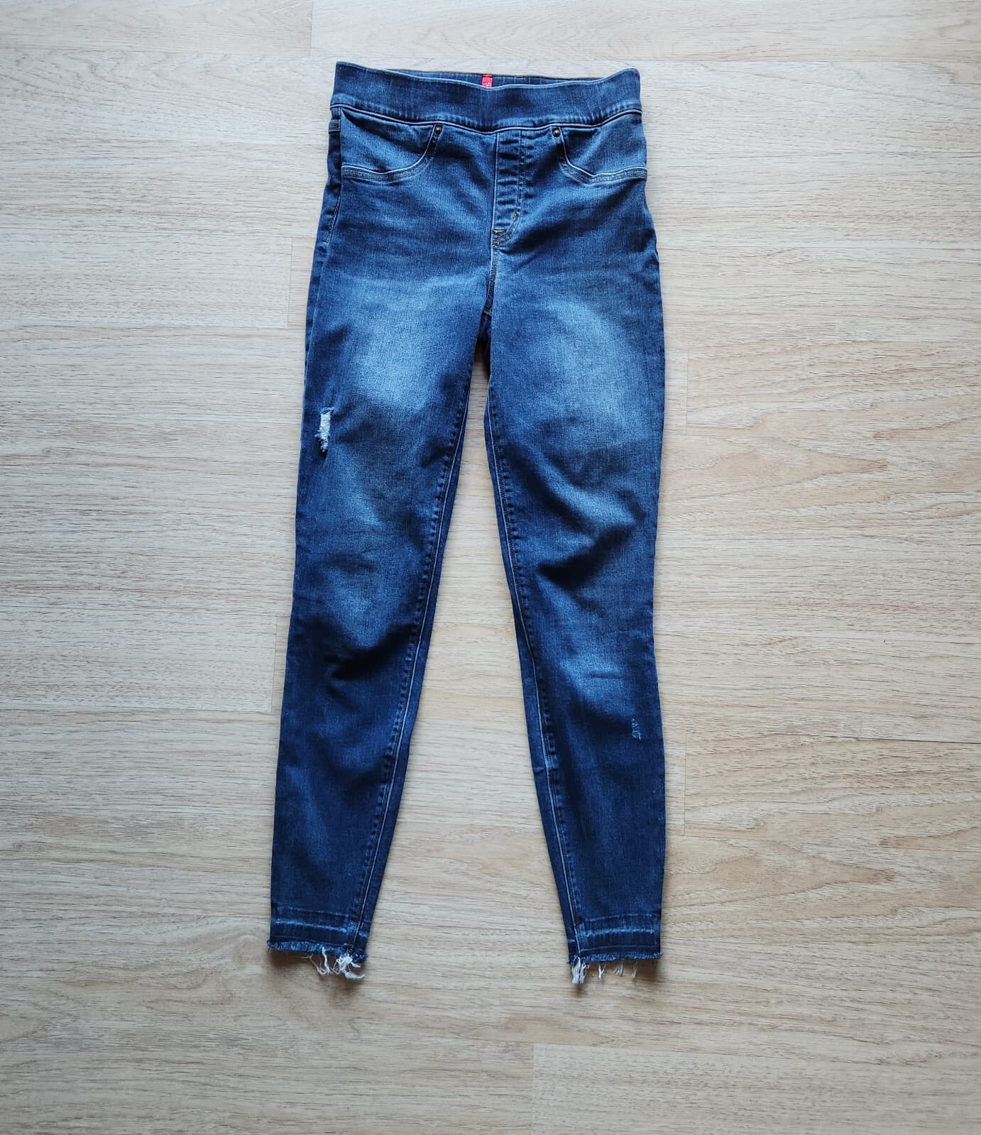 Spanx Distressed Ankle Skinny Jeans Pull-On Stretch Pocket Frayed Hem Women's S - Thumbnail 2