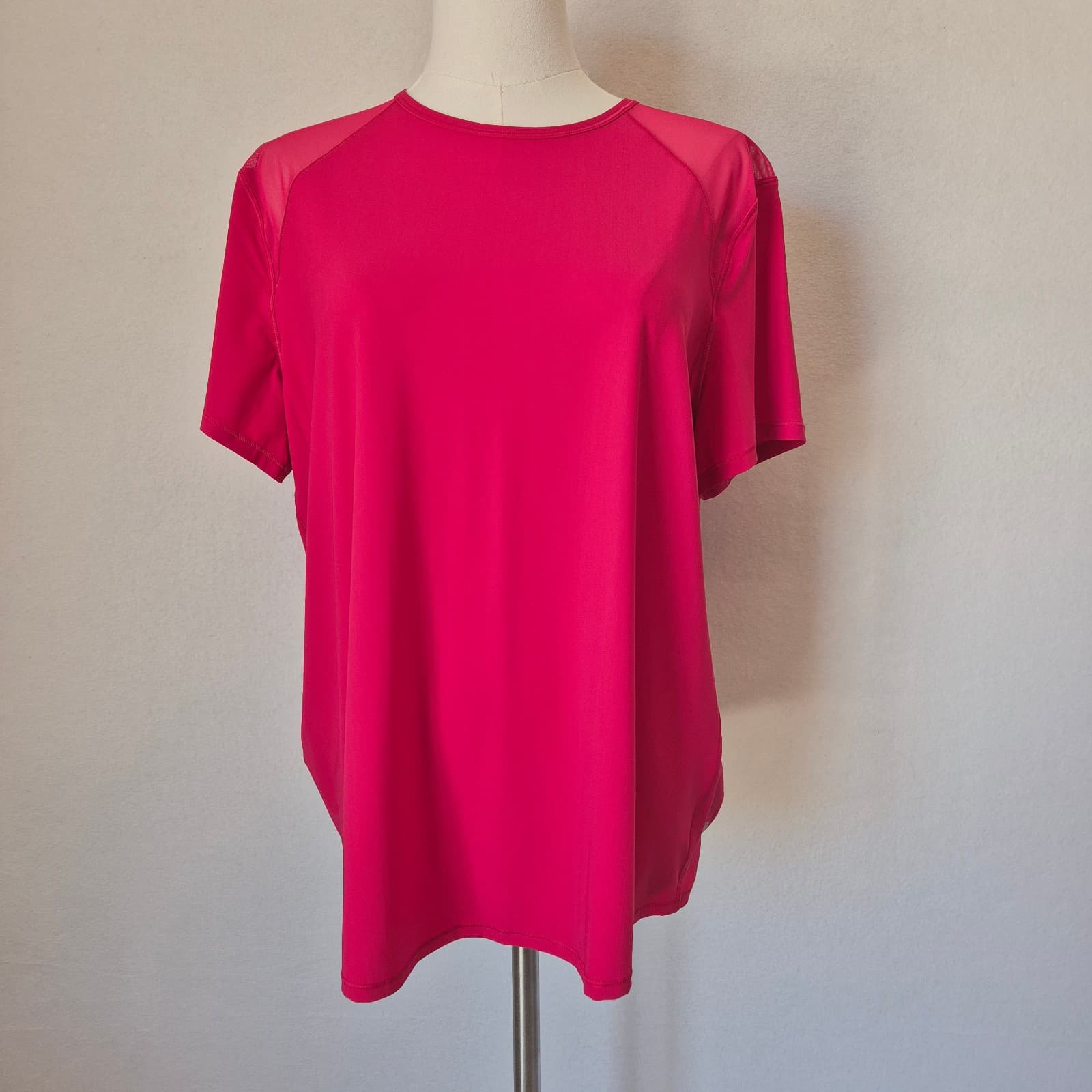 Lululemon Sculpt Short-Sleeve T-Shirt Lightweight Mesh Pink Bust 41" (12-14) - Thumbnail 3