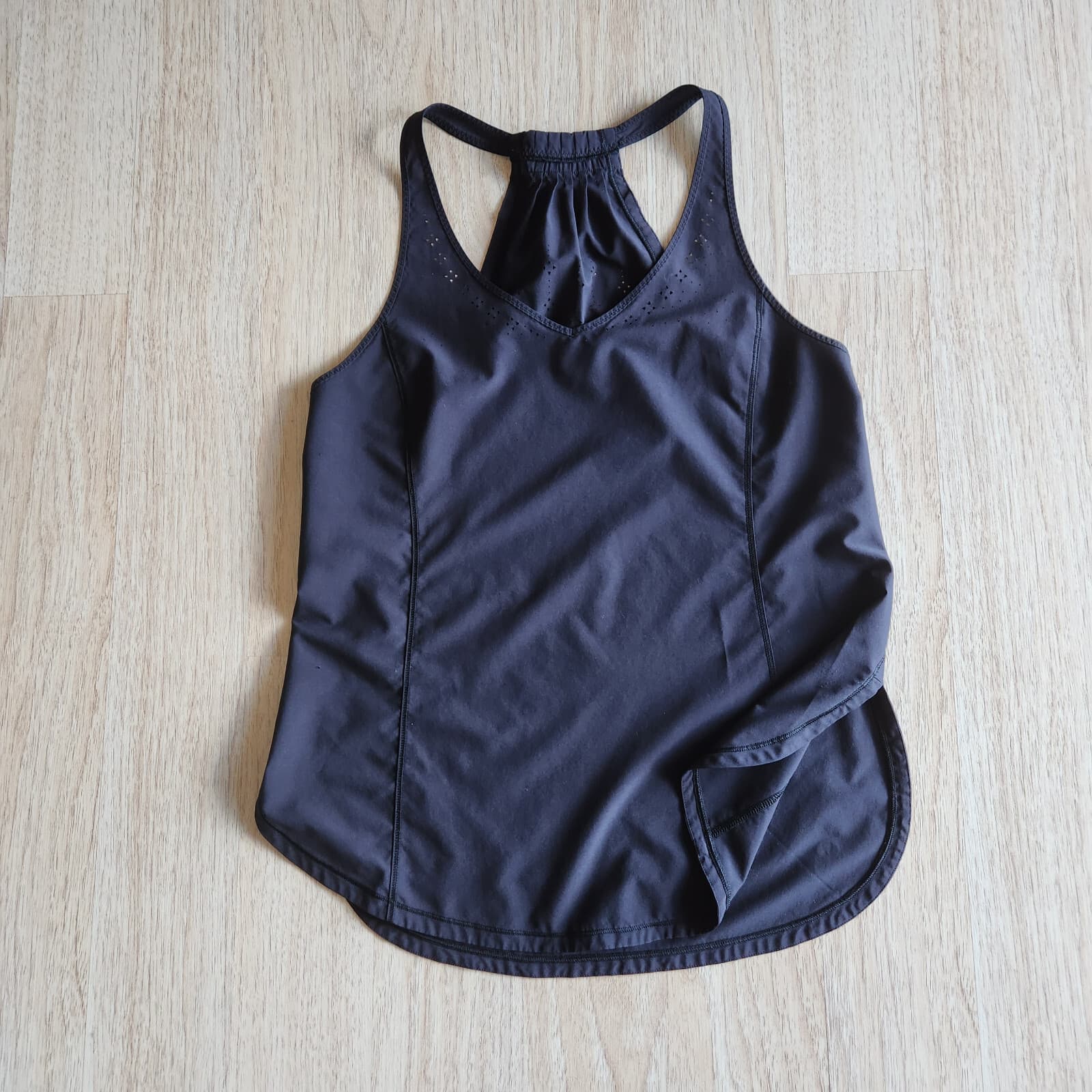 Lululemon Halter Activewear Tank Top Sleeveless V-Neck Black Women Bust 35" - Thumbnail 4