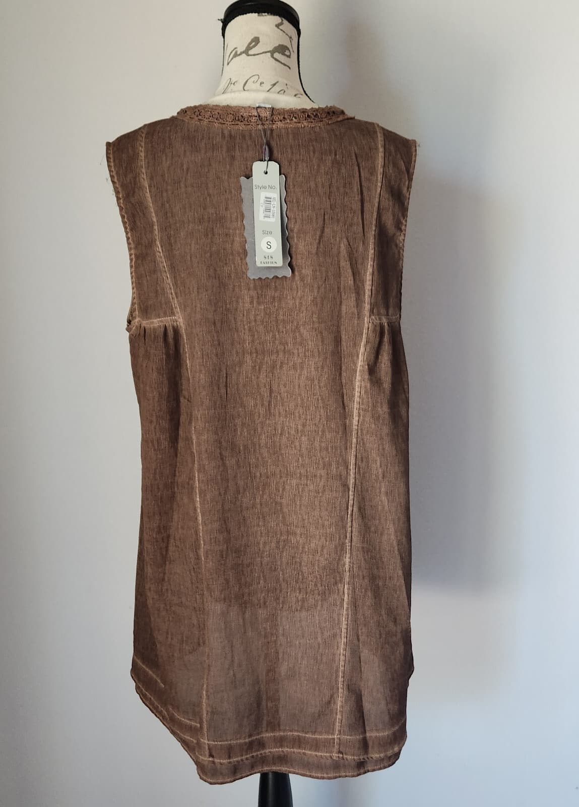 NWT Pretty Angel Linen Blend Lace Trim V-Neck Peplum Top Sleeveless Brown Sz.S - Thumbnail 4