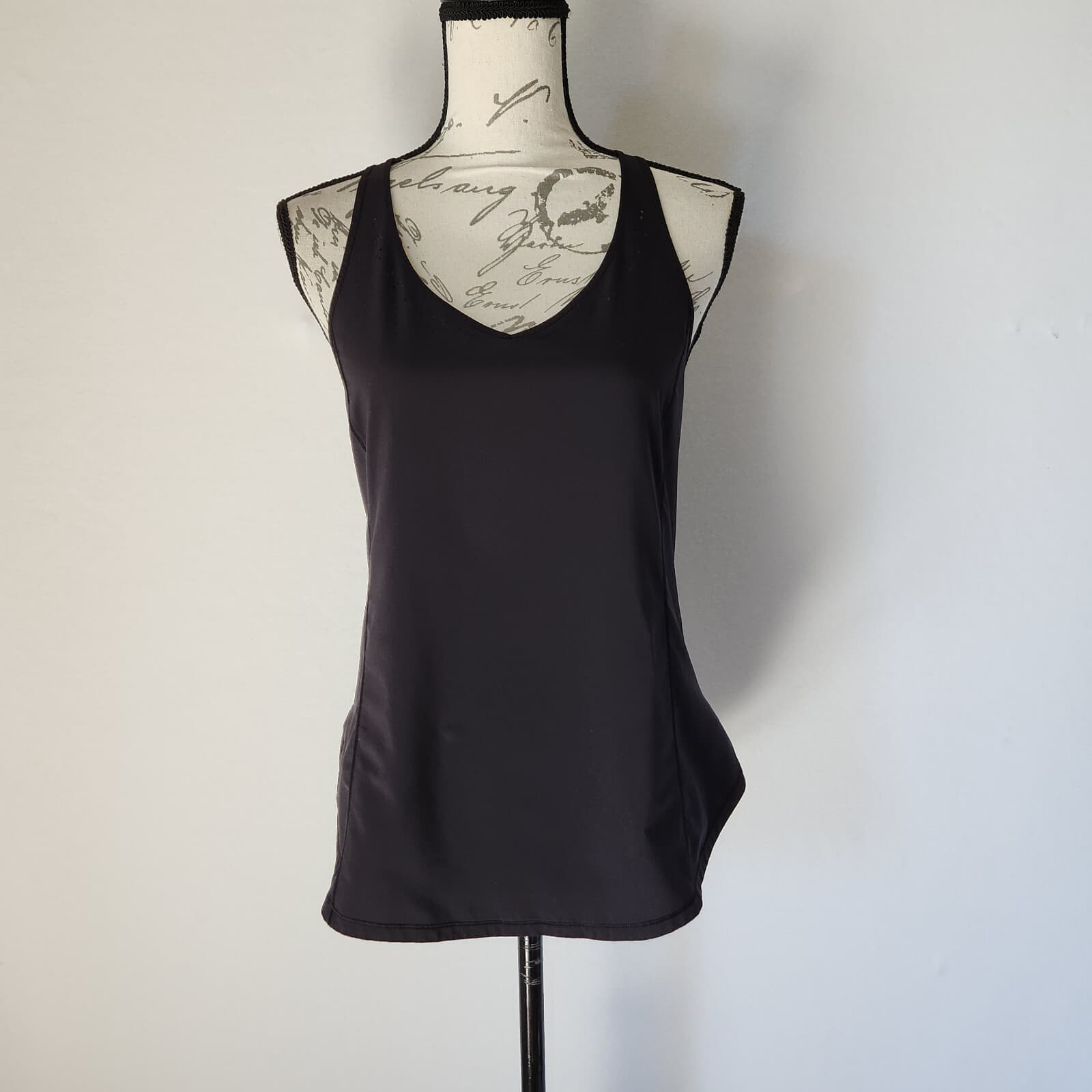 Lululemon Halter Activewear Tank Top Sleeveless V-Neck Black Women Bust 35" - Thumbnail 3