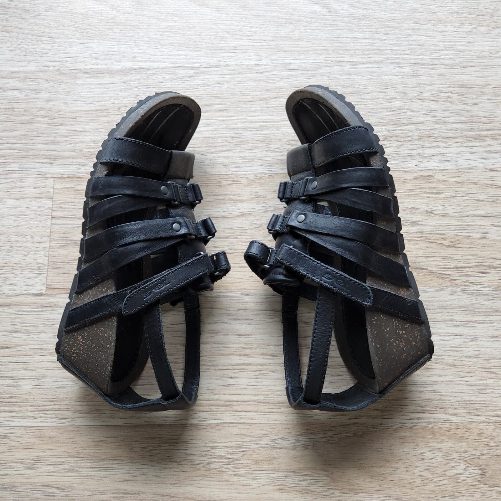 Teva Cabrillo Gladiator Wedge Strap Sandal Hook-Loop Black Leather Women US6.5 - Thumbnail 8