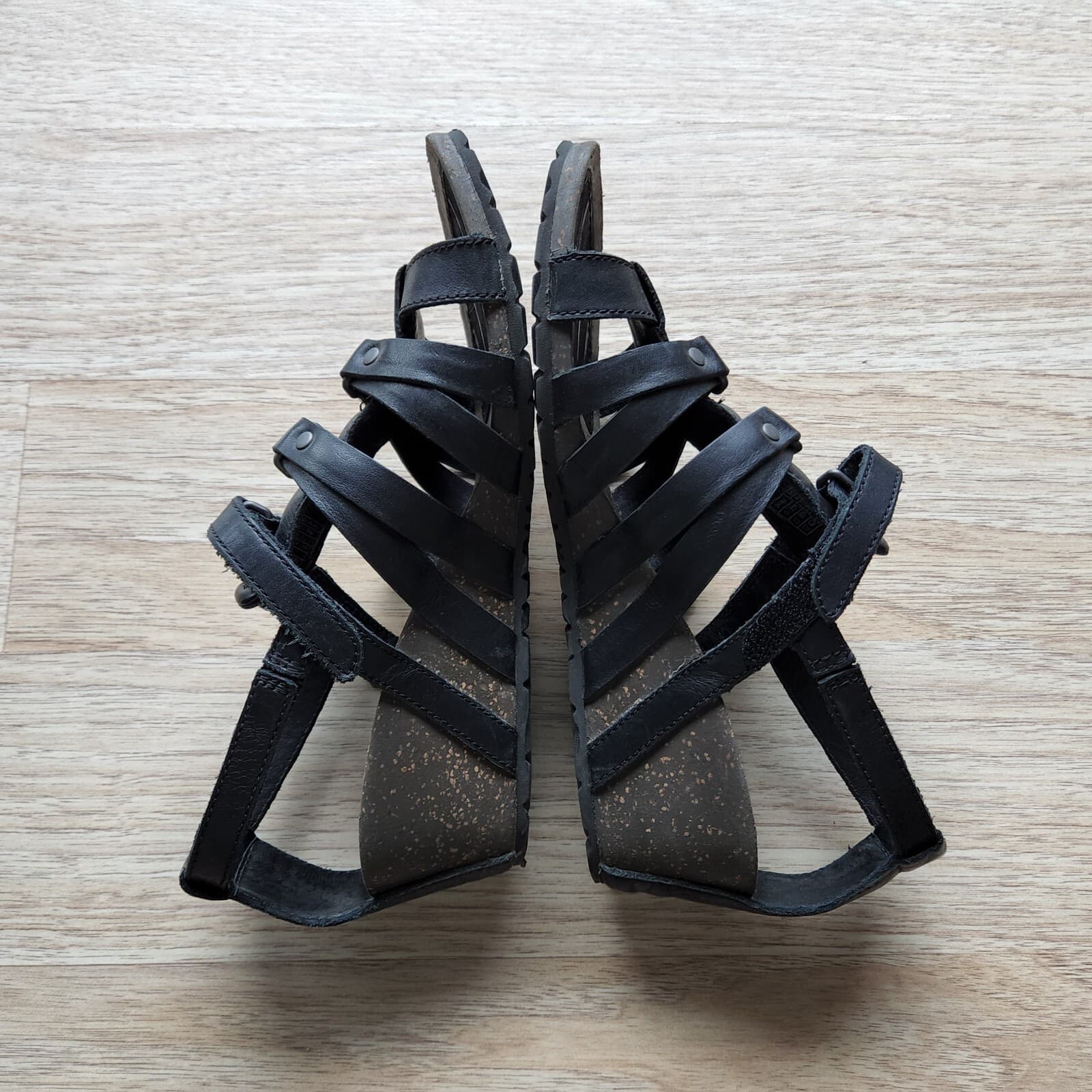 Teva Cabrillo Gladiator Wedge Strap Sandal Hook-Loop Black Leather Women US6.5 - Thumbnail 9