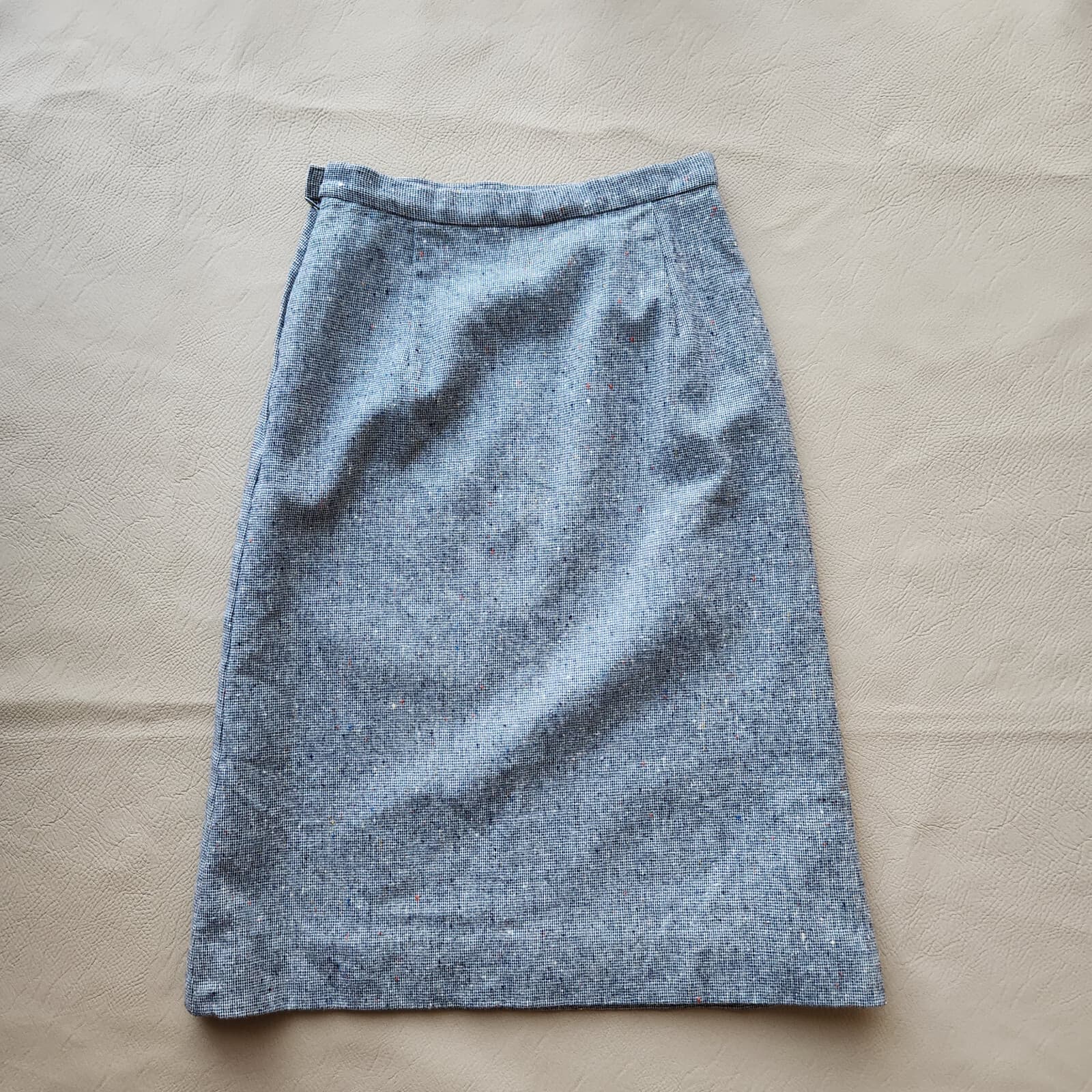 Vintage Pendleton Wool Tweed Pencil Skirt Knee Length Zip Blue Sz.6 Made in USA - Thumbnail 3