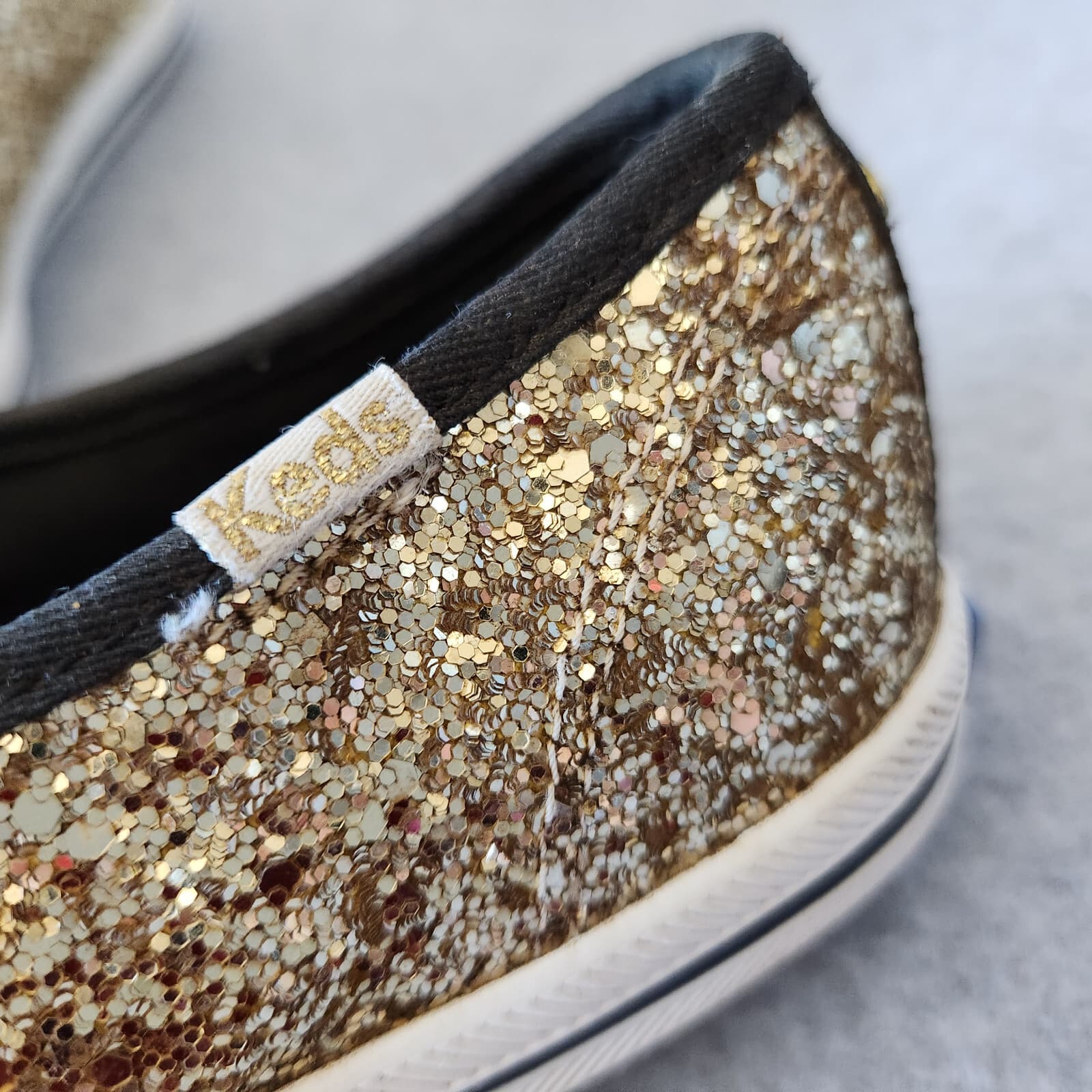 Kate Spade Keds Gold Glitter Sneaker Canvas Cushion Lace-Up Women's US7.5 - Thumbnail 12