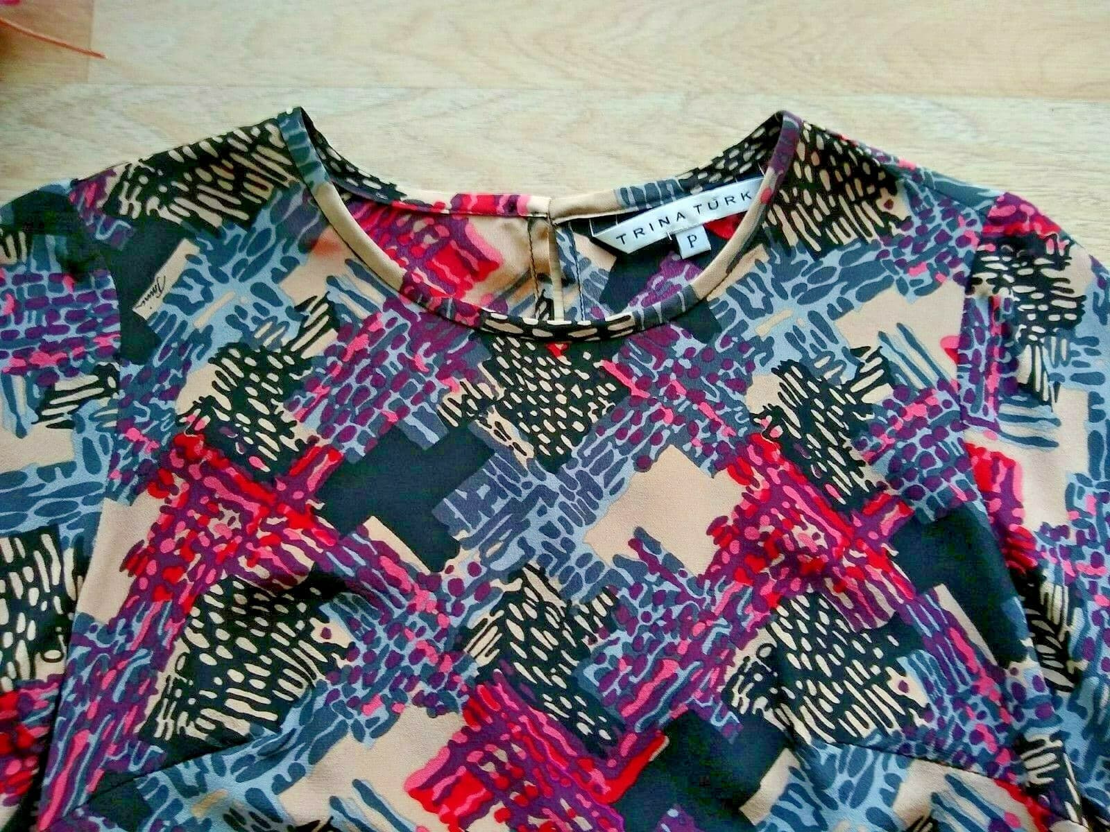 TRINA TURK 100% Silk Top Pullover 3/4 Sleeve Geo-print Multicolor Sz.P - Thumbnail 5