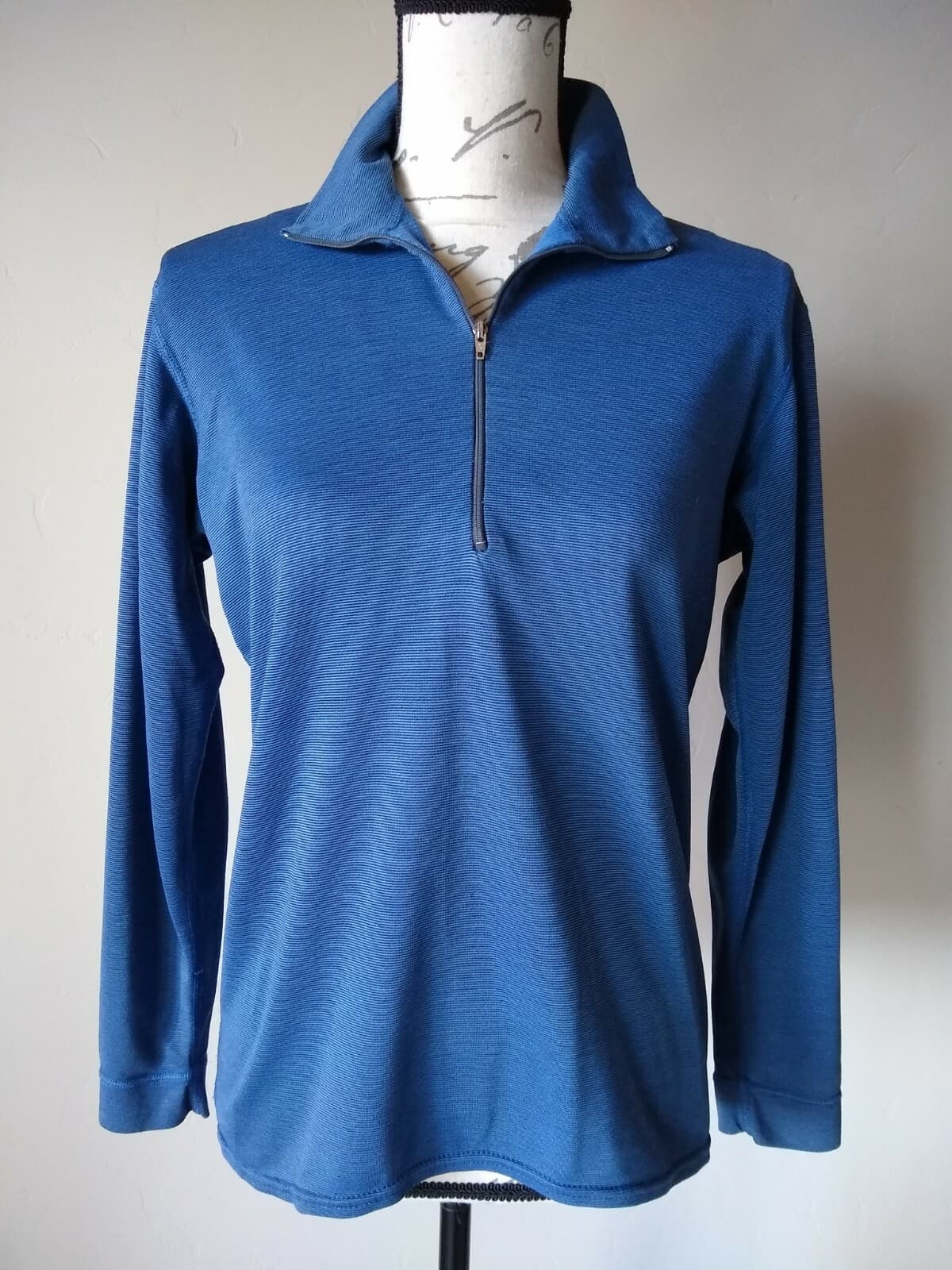 Vintage Patagonia Capilene Thermal Base Layer Shirt 1/4 Zip Blue XS Made in USA - Thumbnail 2