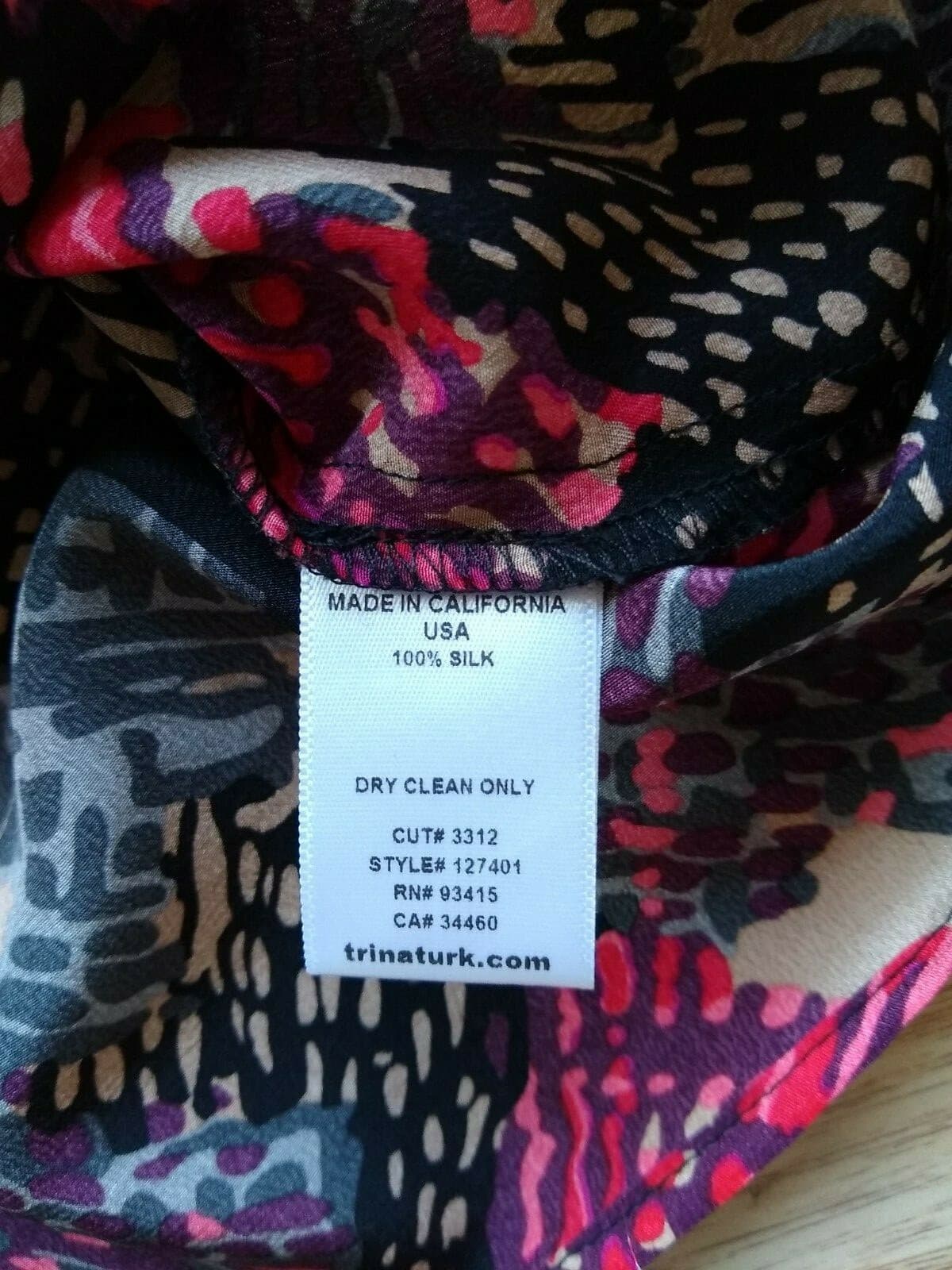 TRINA TURK 100% Silk Top Pullover 3/4 Sleeve Geo-print Multicolor Sz.P - Thumbnail 10