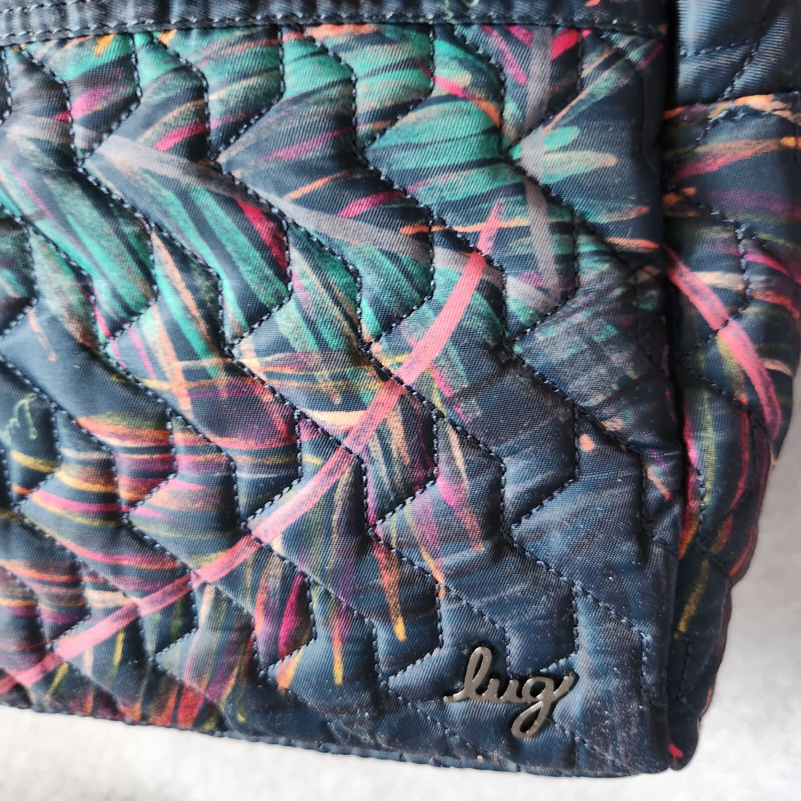 LUG Jive Tropical Multicolor Quilted Crossbody Bag Two-Handle Adjustable Strap - Thumbnail 6