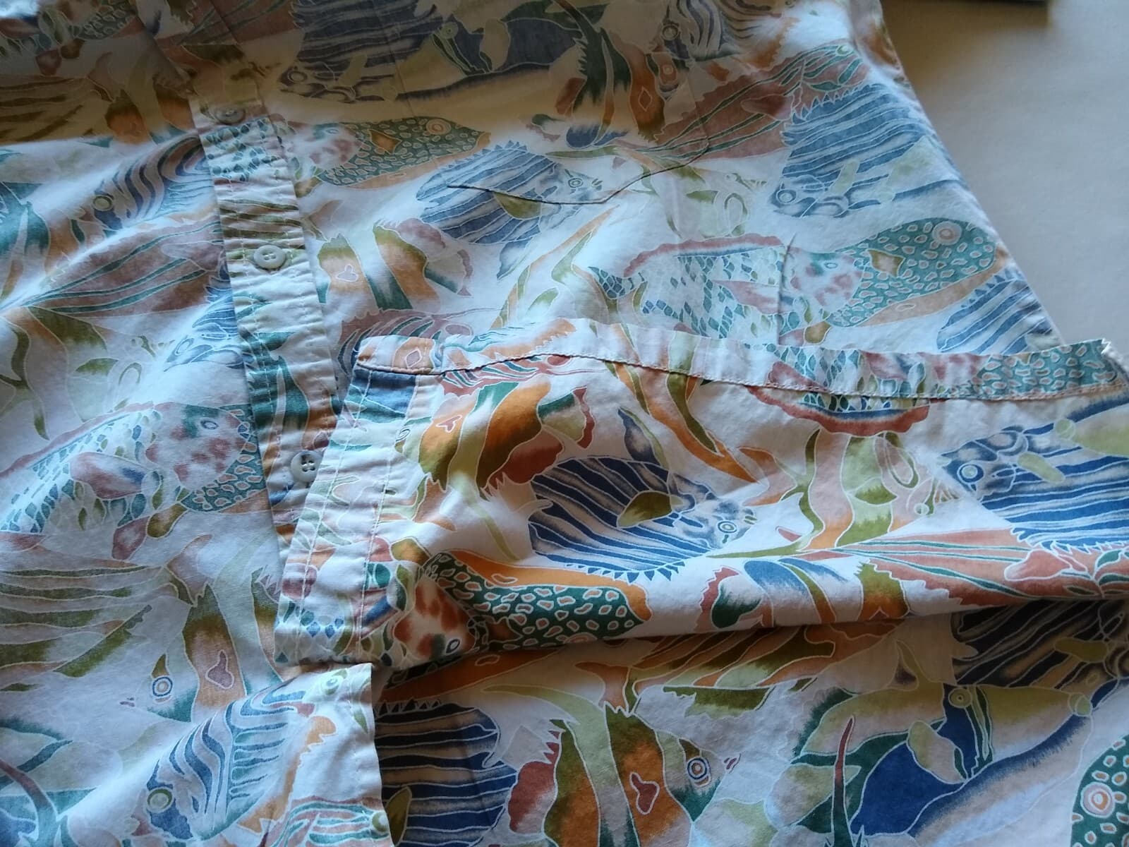 Tori Richard Honolulu Shirt Hawaii Button-Up Short Sleeves Cream Fish Print .XL - Thumbnail 6