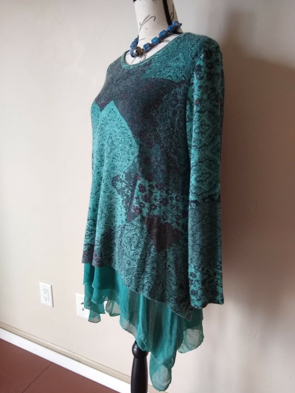 TEMPO PARIS Paisley Mohair Blend Chiffon Layer Top Long Sleeve Green Sz.M - Thumbnail 3
