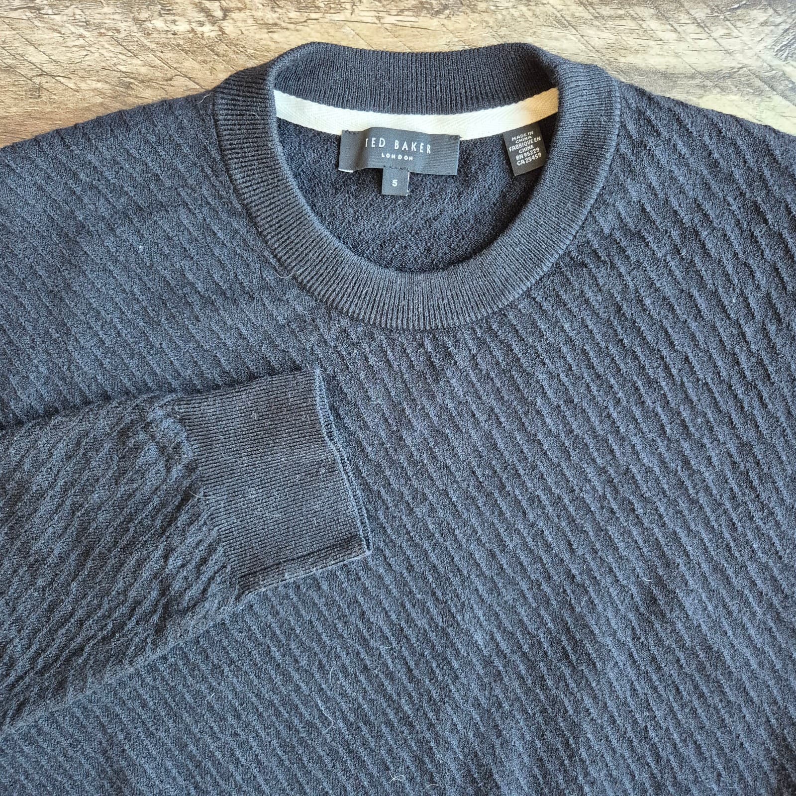 Ted Baker London Knares Men's 5 (XL) Crew Neck Jumper Wool Blend Textured Black - Thumbnail 2