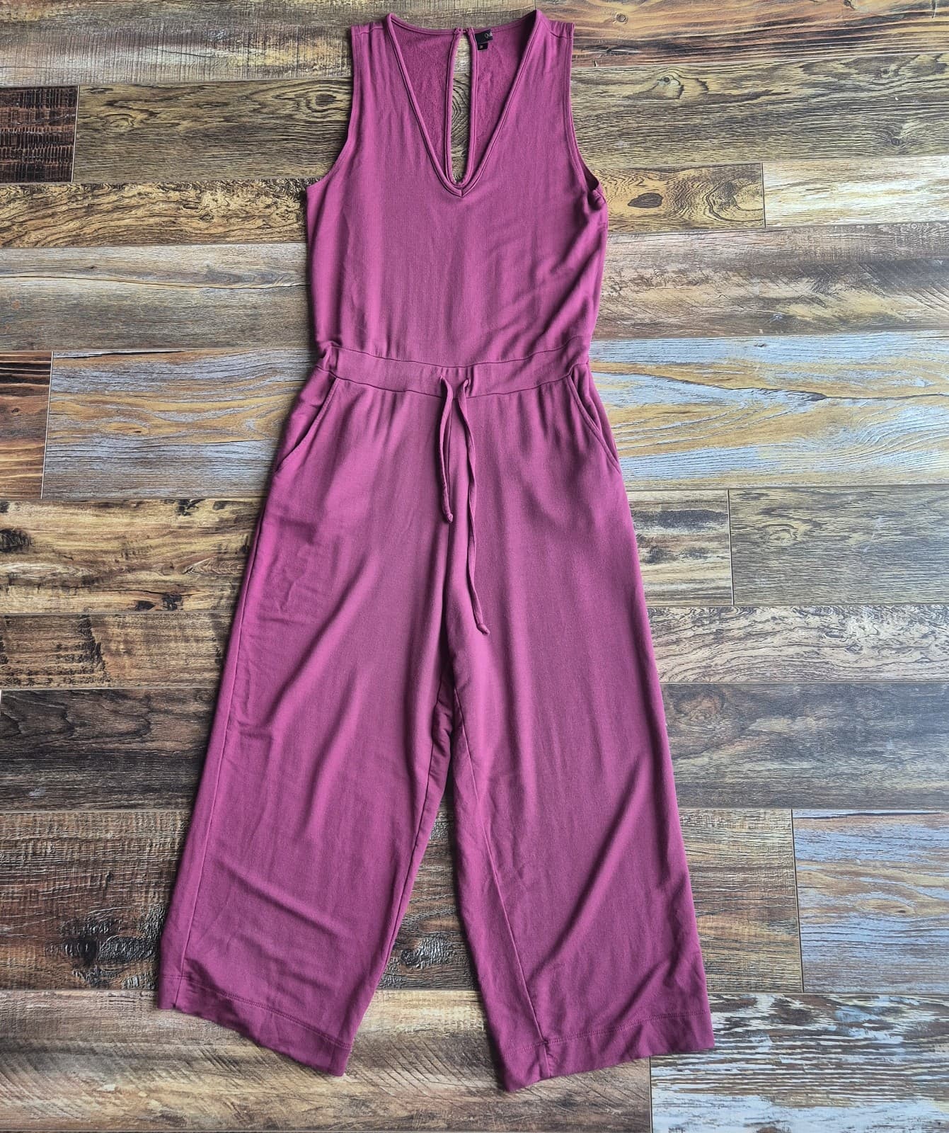 NWoT Quince French Terry Modal Cropped Jumpsuit Tie Pocket Sleeveless Rose Sz.M - Thumbnail 4
