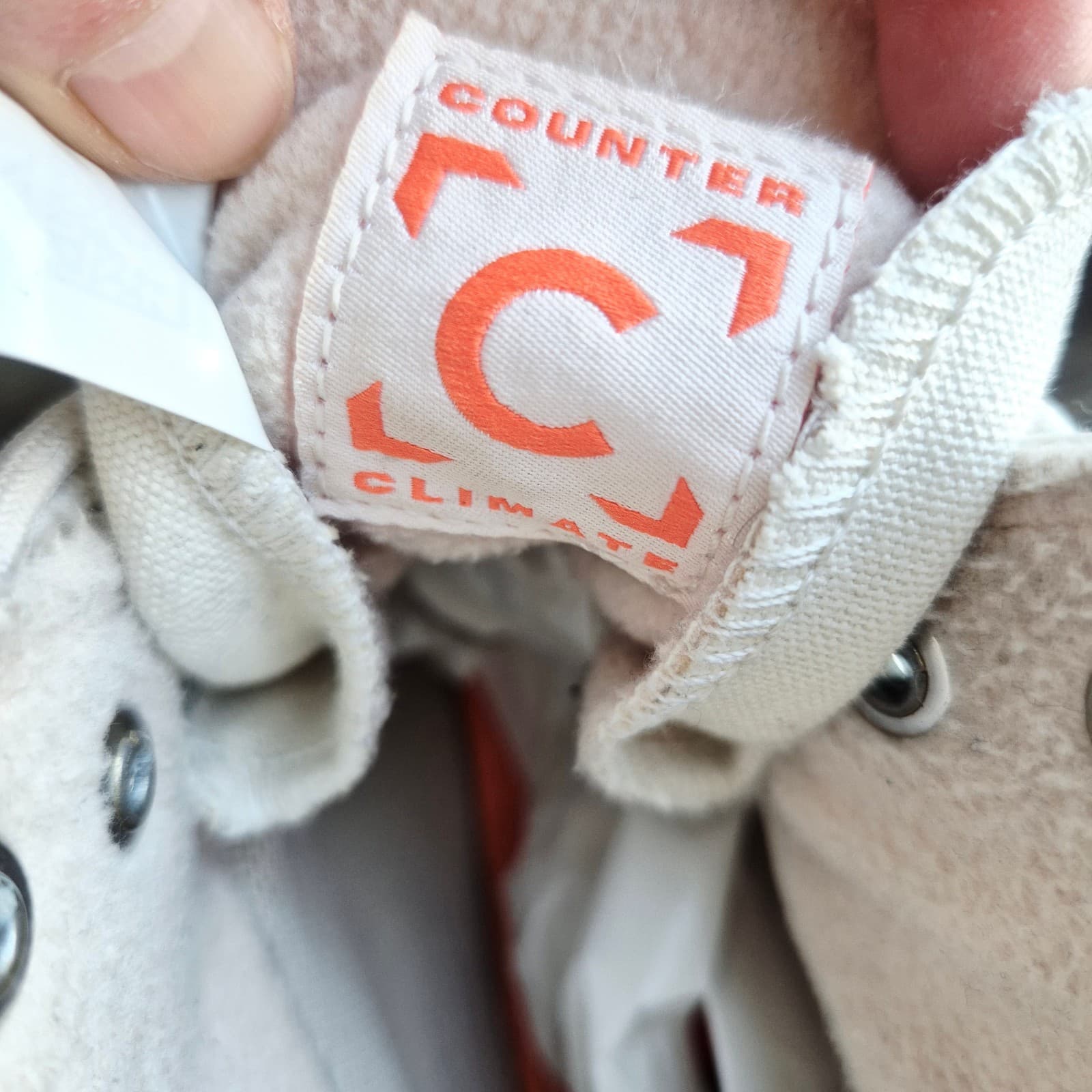 Converse Chuck Taylor All Star Lugged 2.0 Hi Sneaker Waterproof Leather M8 W10 - Thumbnail 19