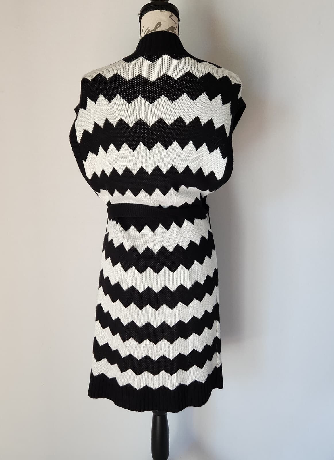Alice+Olivia Chevron Tie Waist Long Sleeveless Cardigan Snap Wool Blend Bust 38" - Thumbnail 5