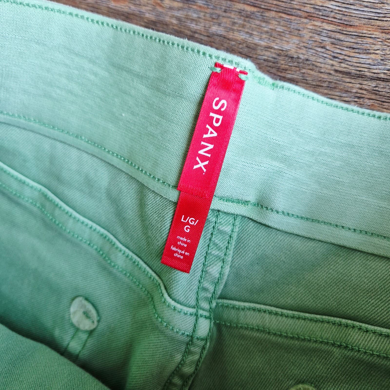 Spanx Stretch Twill Tummy Control 5.5" Shorts Pull-On Cotton Blend Green Women L - Thumbnail 5