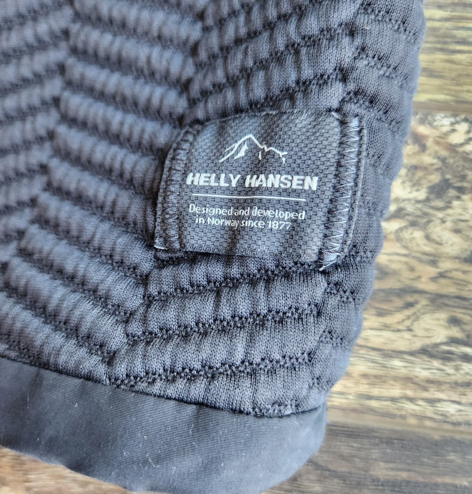 Helly Hansen Men's M Lillo Snap Sweater Pullover Chest-Pocket Quilted Knit Black - Thumbnail 9