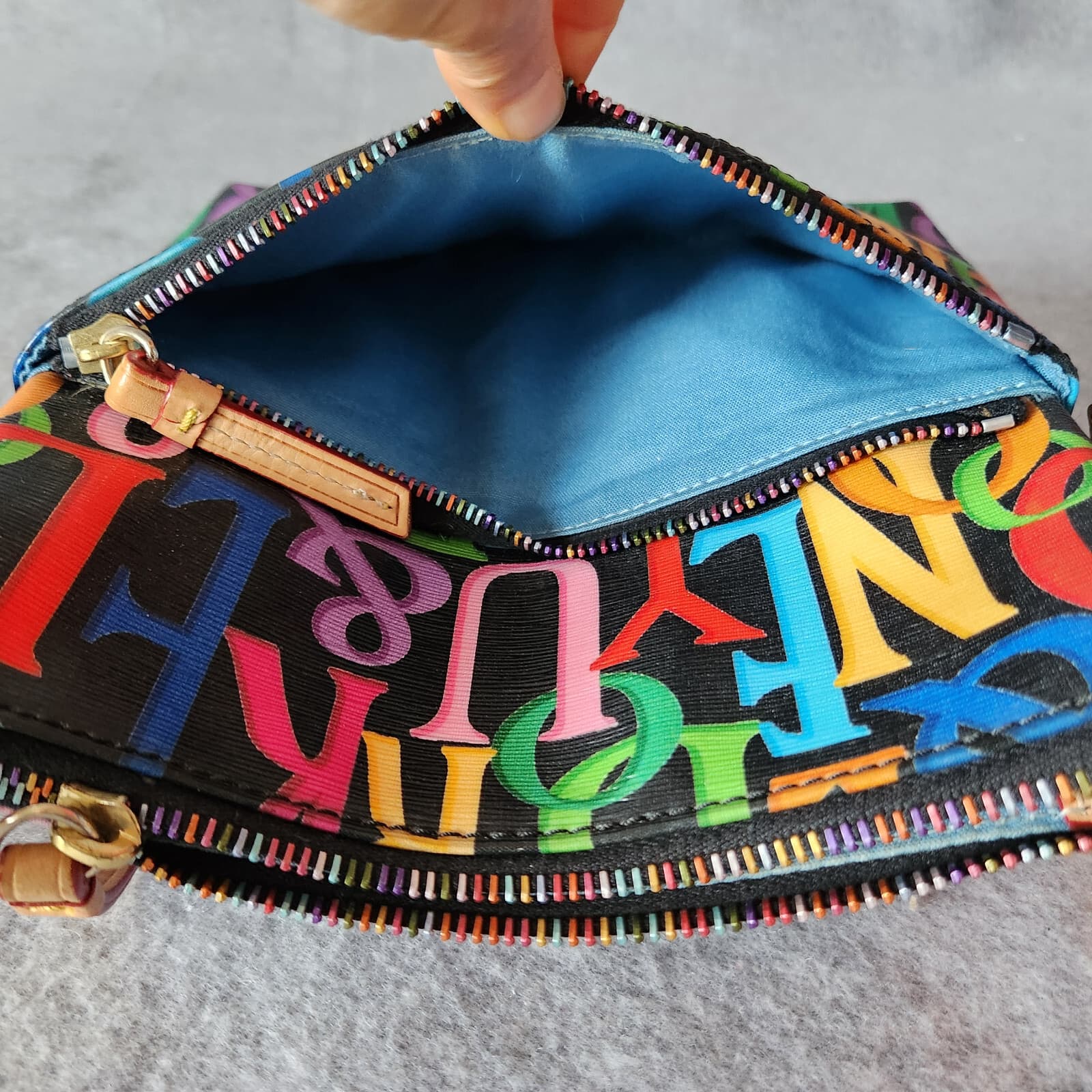 Dooney & Bourke Multicolor Grafica Retro Crossbody Bag Leather Polyvinyl-Coated - Thumbnail 12