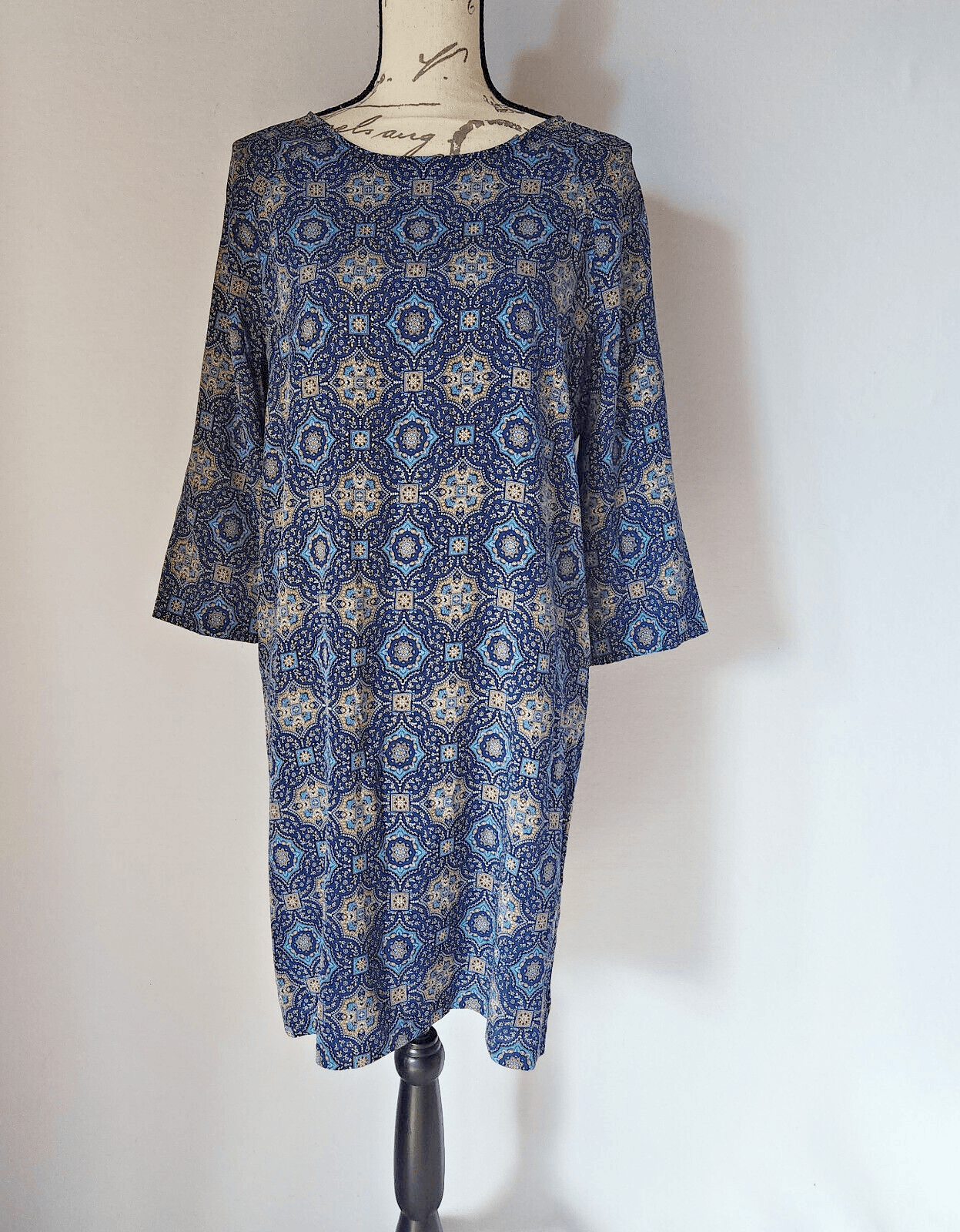 Garnet Hill 100% Silk Blue Medallion Tunic Shift Dress 3/4 Sleeve Lined Women 6 - Thumbnail 2