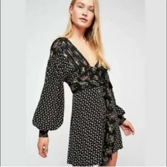 Free People Wonderland Floral A-Line Mini Dress Button Puff Sleeve Black Sz.S - Thumbnail 4